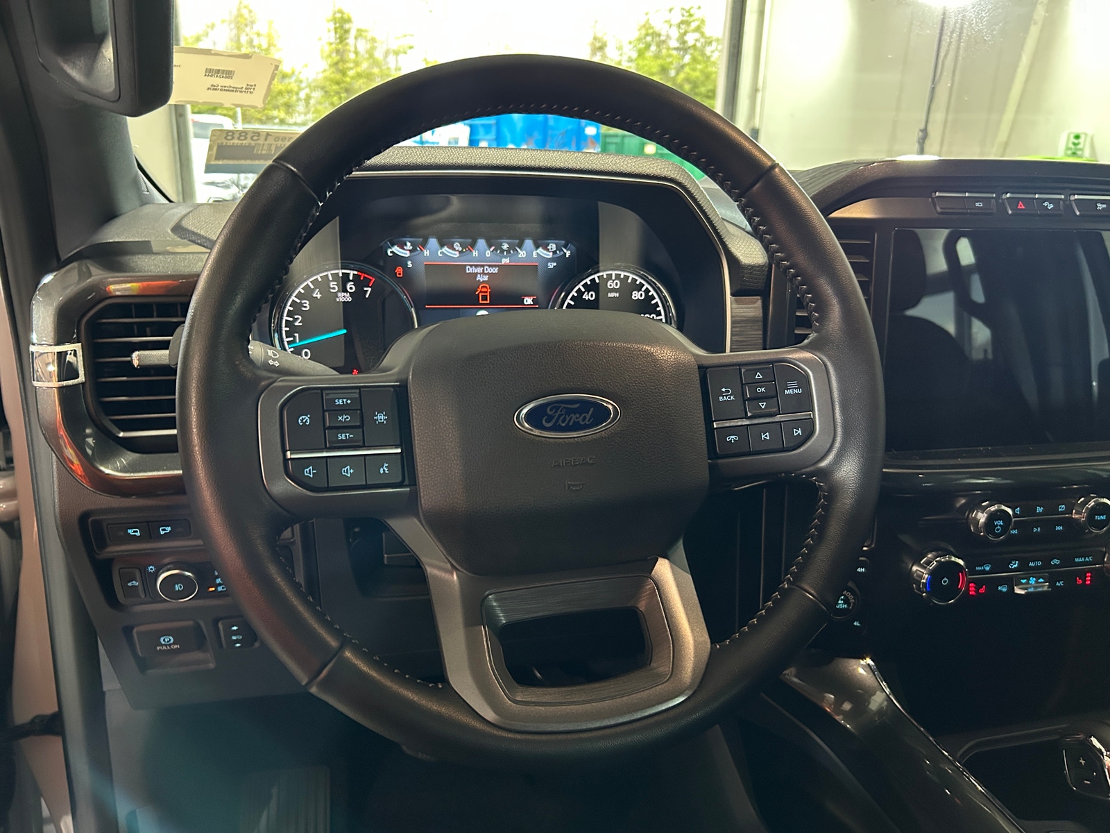 Thumbnail: 2022 Ford Econoline - 5