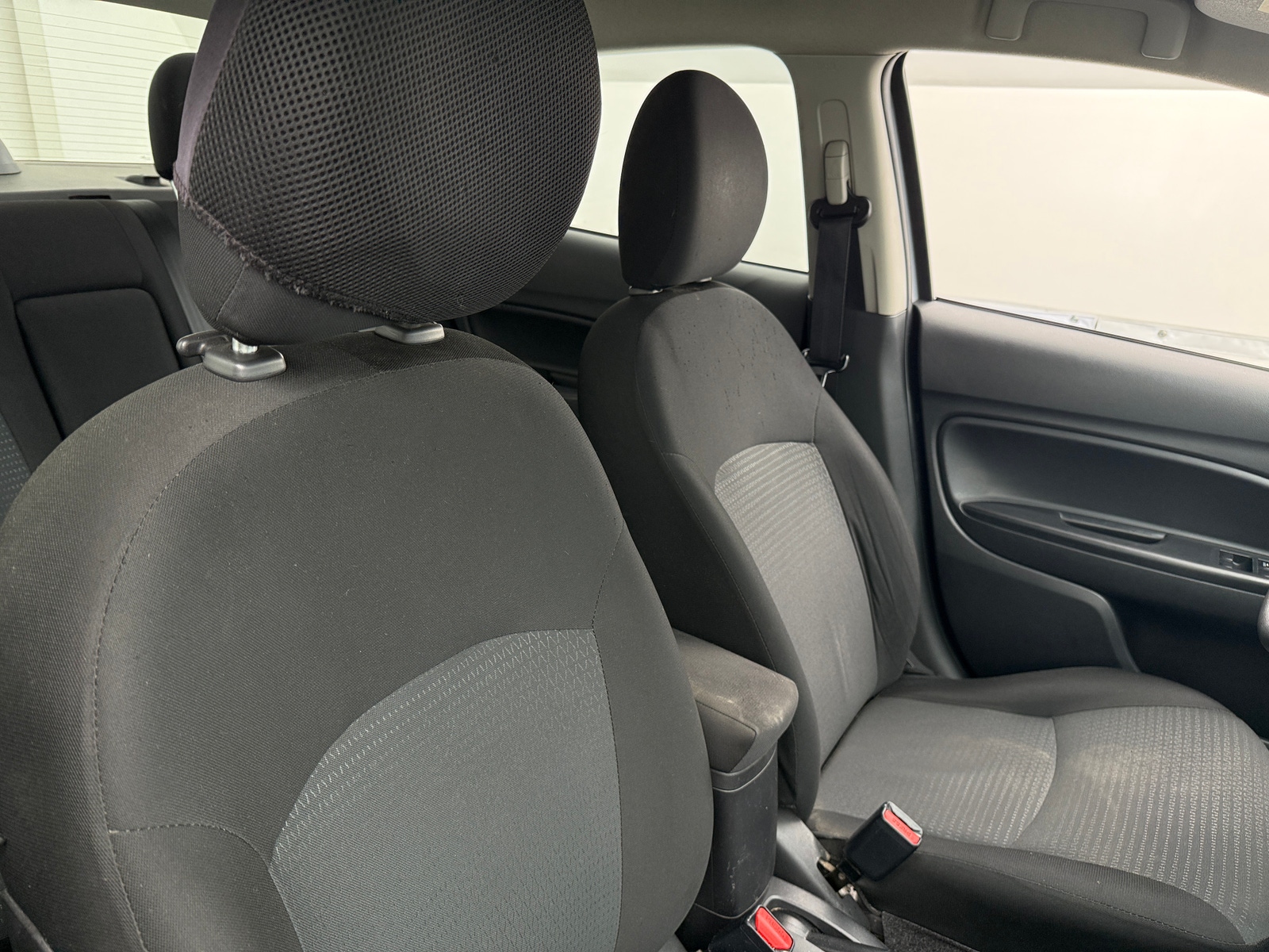 Thumbnail: 2024 Mitsubishi Mirage G4 - 2