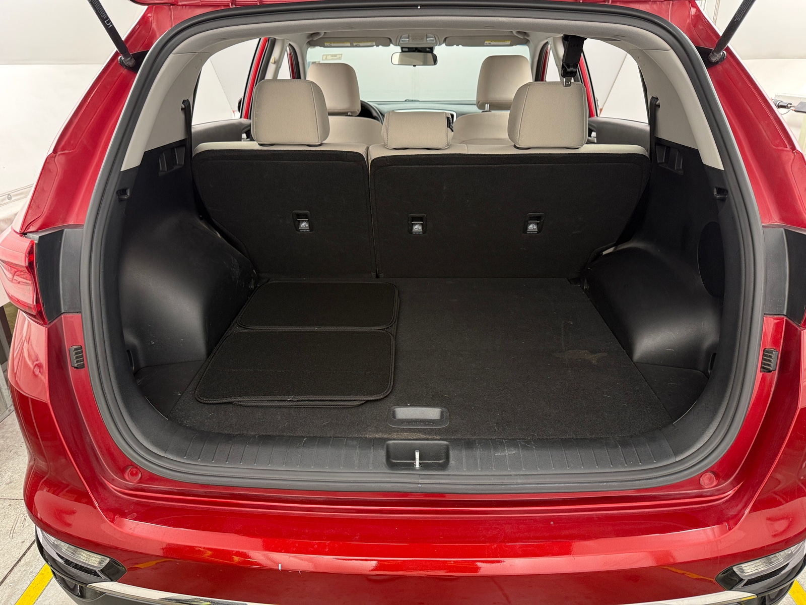 Thumbnail: 2020 Kia Sportage - 7