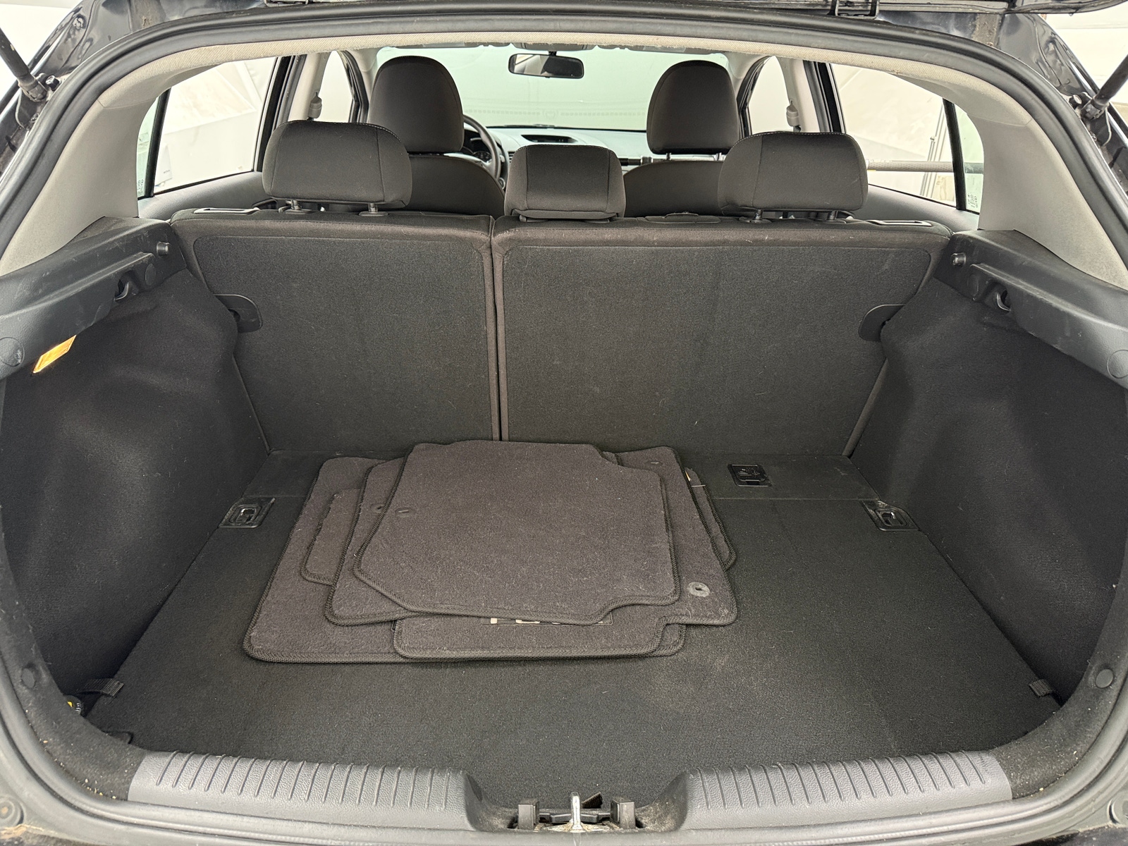 Thumbnail: 2017 Kia Forte - 7