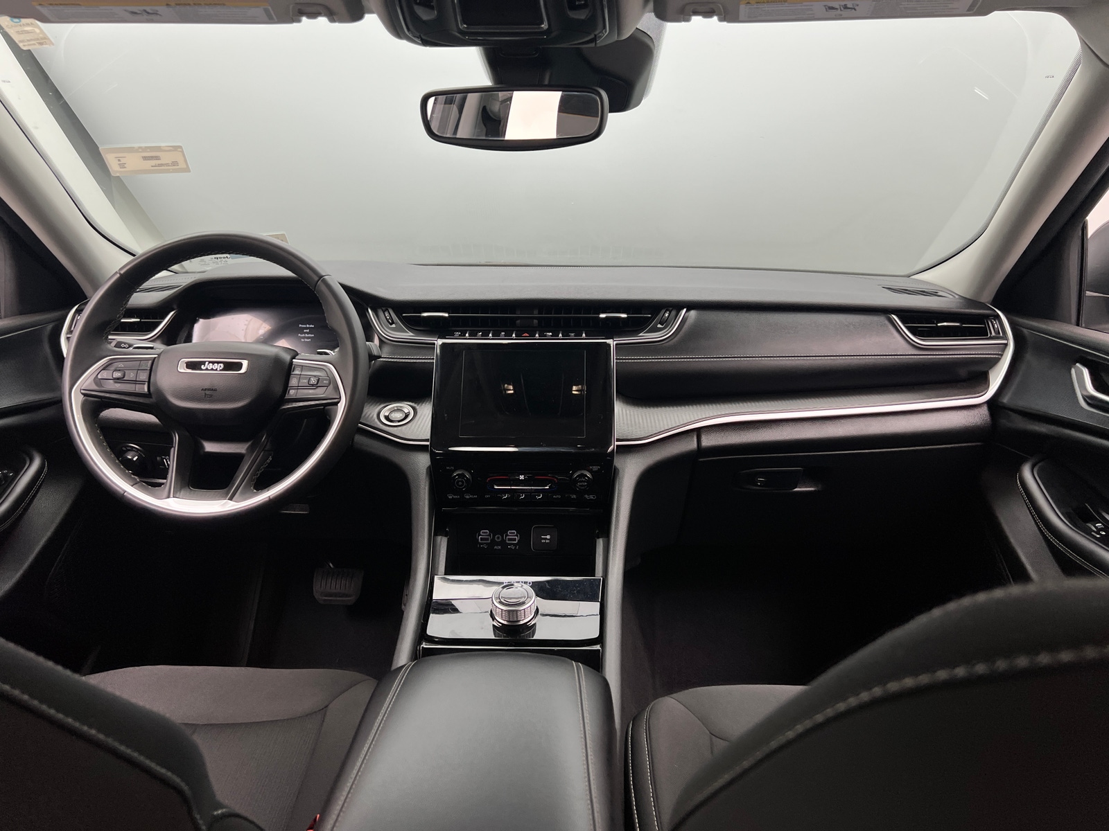 Thumbnail: 2023 Jeep Grand Cherokee L - 3