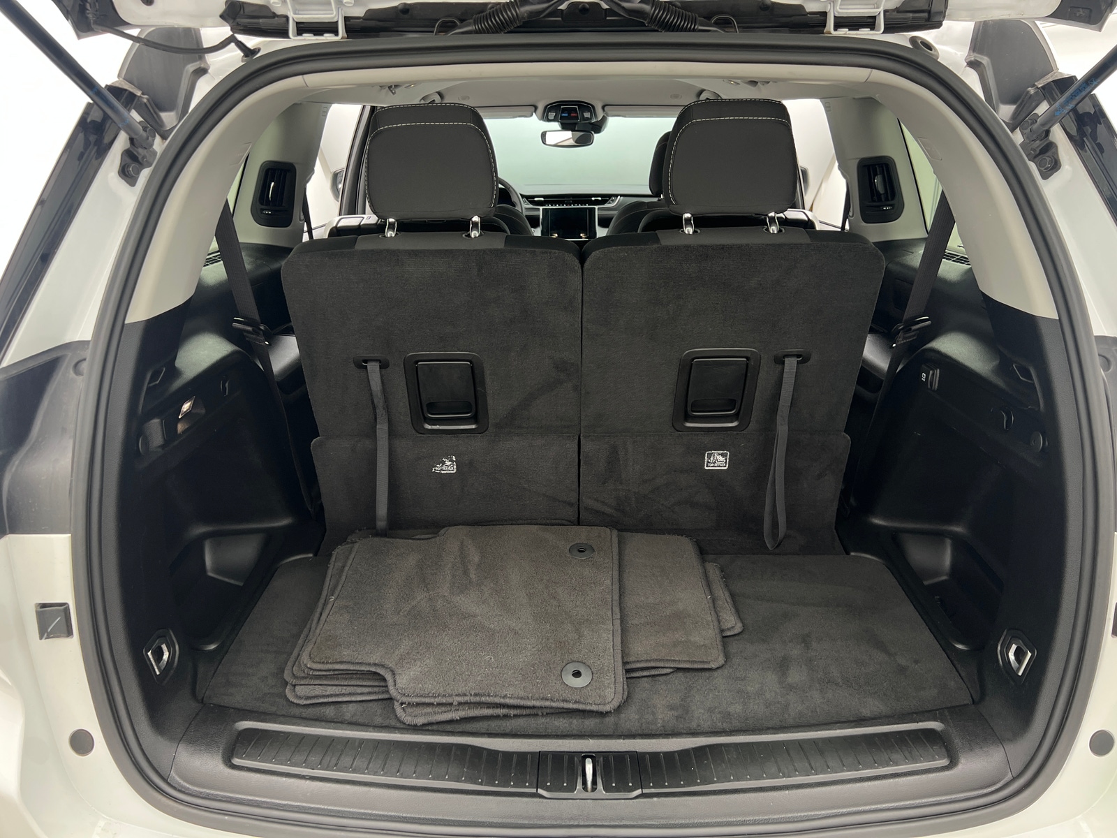 Thumbnail: 2023 Jeep Grand Cherokee L - 7