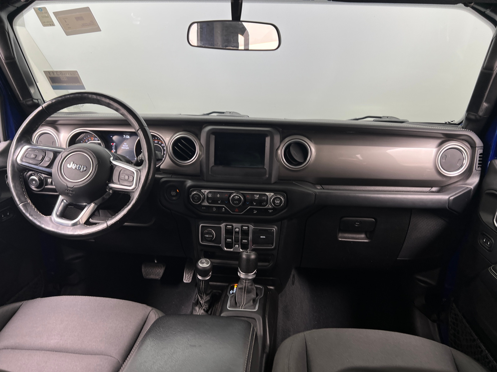 Thumbnail: 2018 Jeep Wrangler - 3