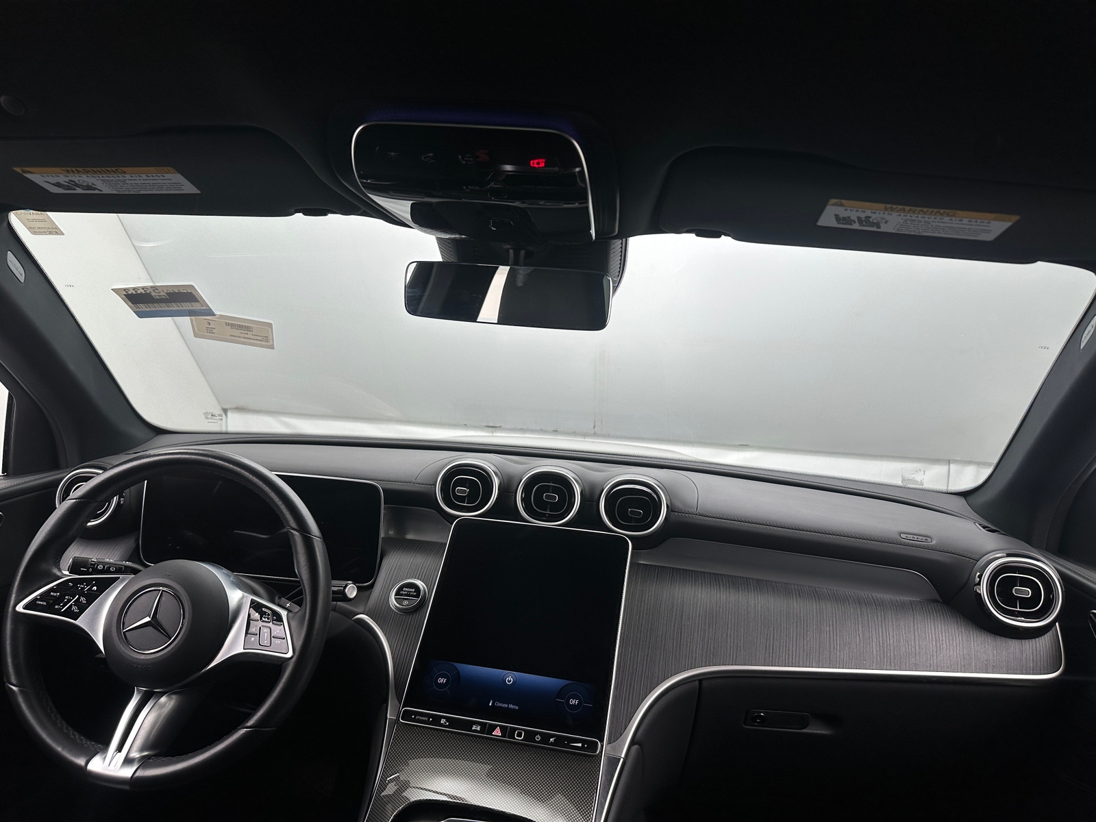 Thumbnail: 2024 Mercedes-Benz GLC - 2