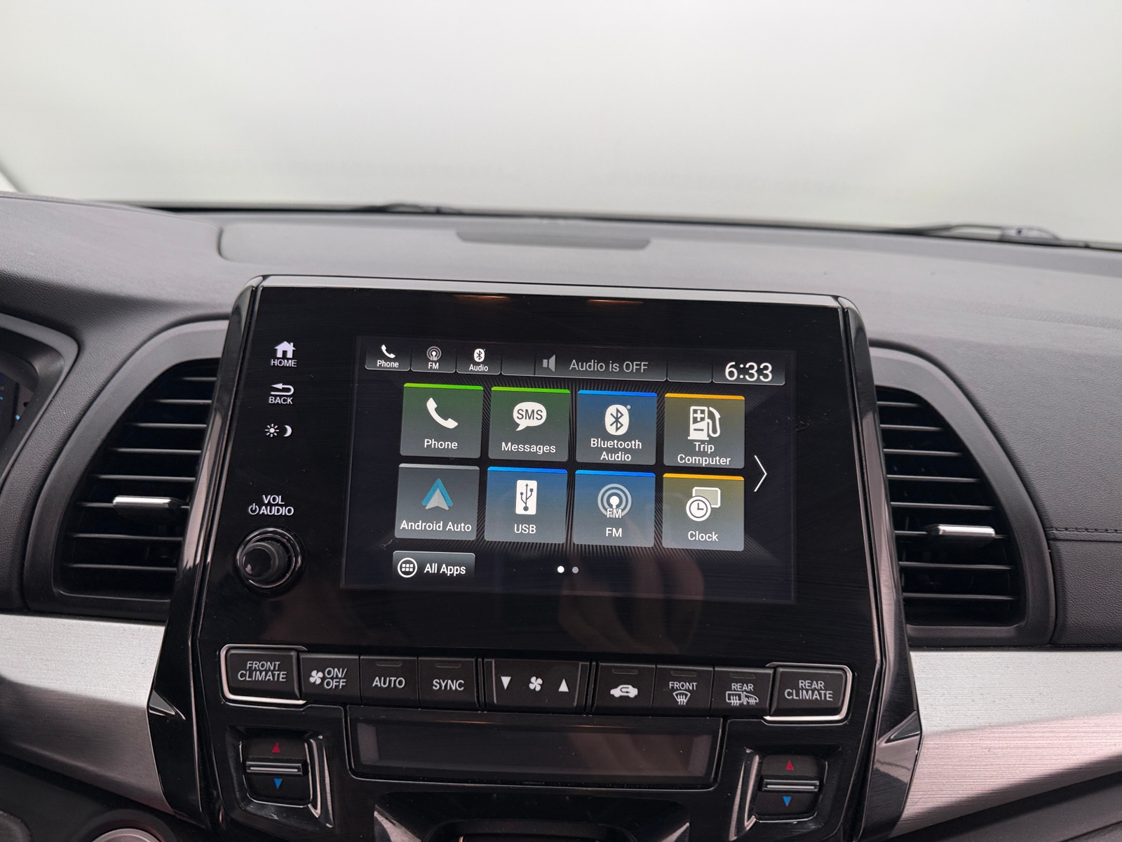 Thumbnail: 2019 Honda Odyssey - 3