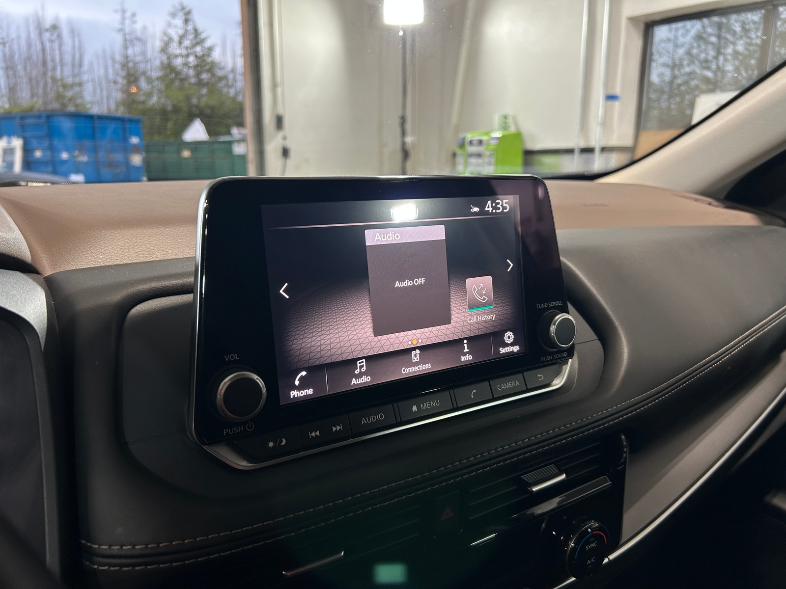 Thumbnail: 2022 Nissan Rogue - 4