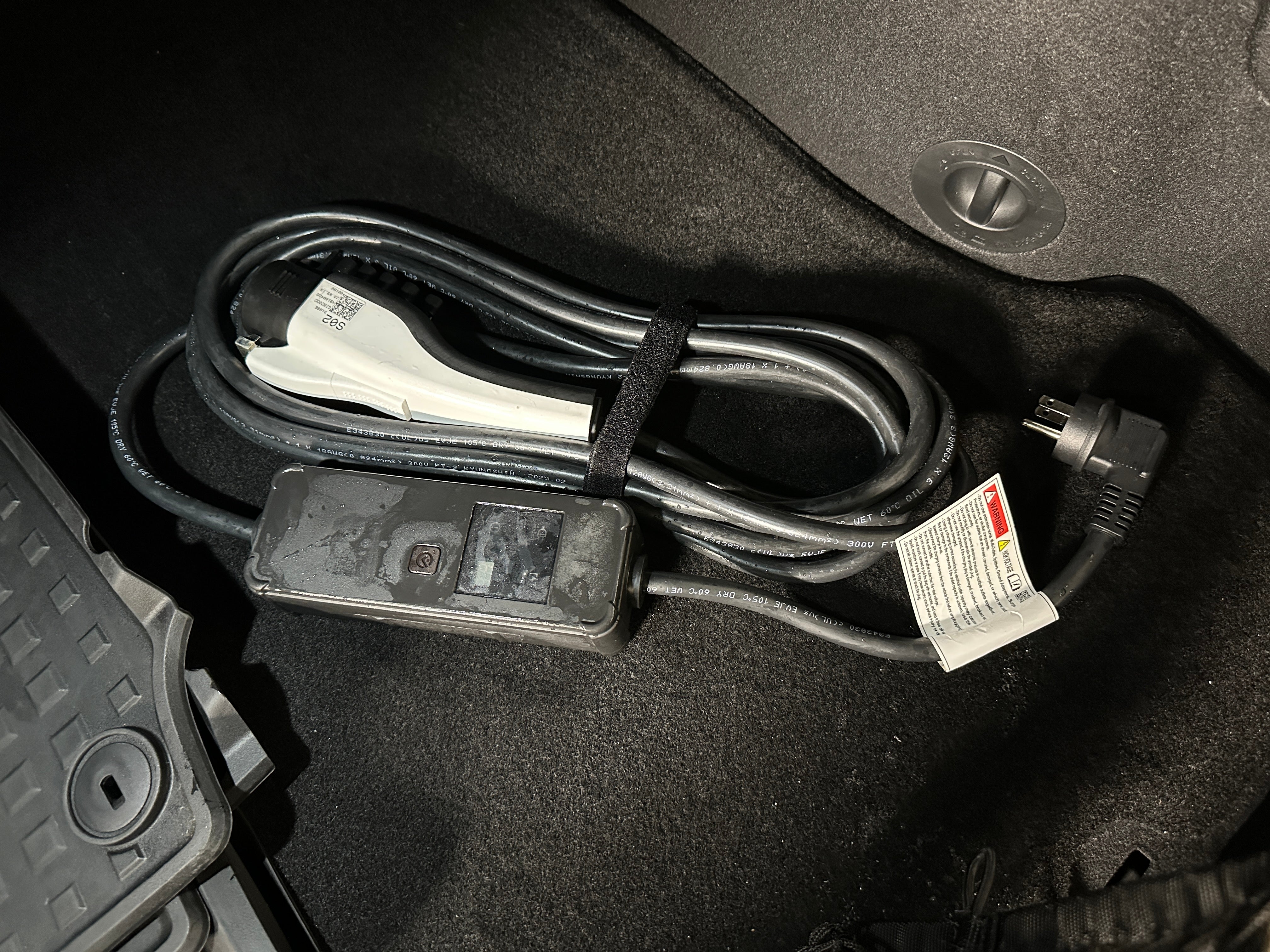 Used 2023 Hyundai IONIQ 6 Limited with VIN KMHM54AA9PA035394 for sale in Oak Creek, WI