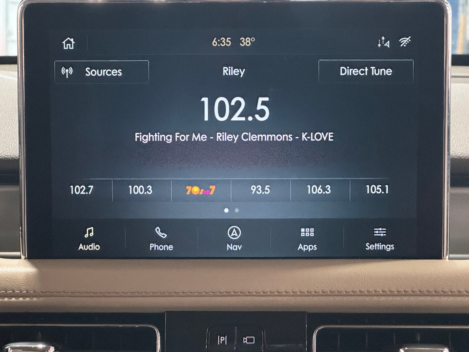 Thumbnail: 2021 Lincoln Aviator - 3