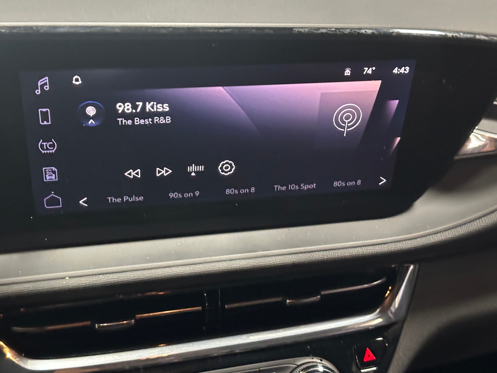 Thumbnail: 2025 Buick Envista - 3