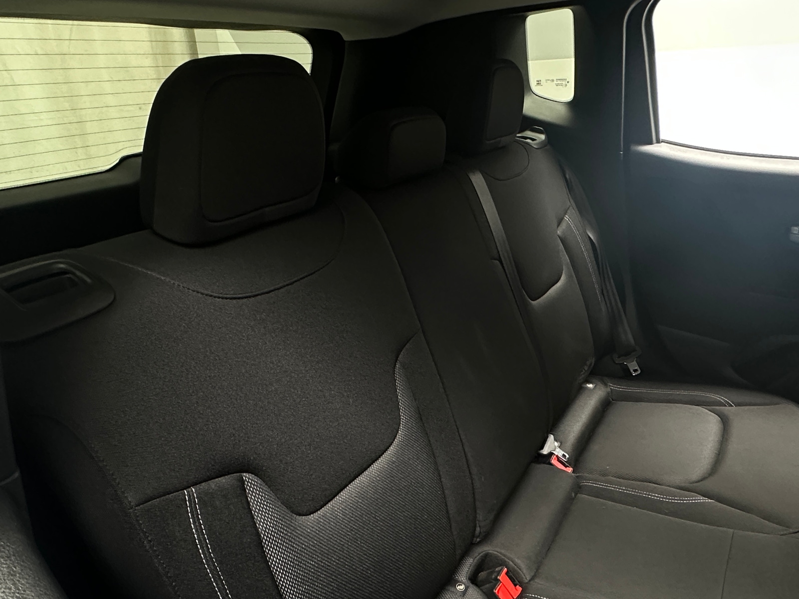 Thumbnail: 2020 Jeep Renegade - 6