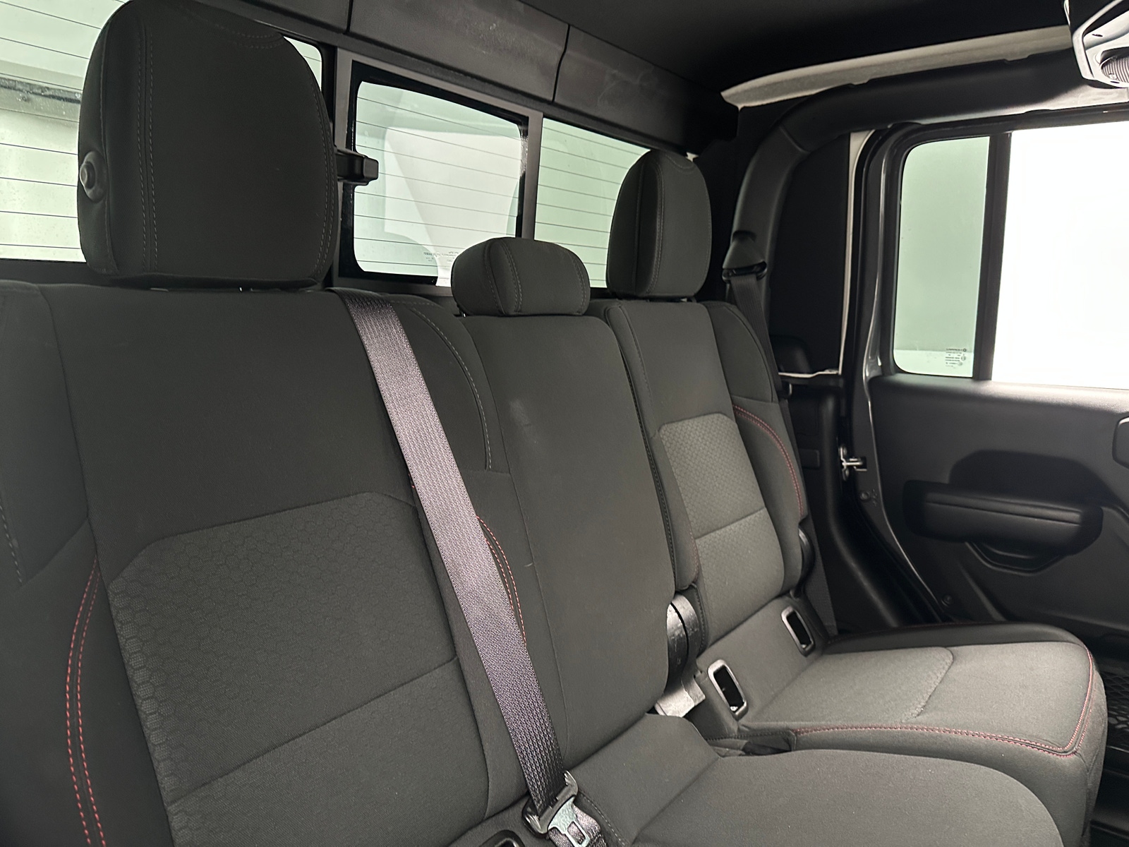 Thumbnail: 2021 Jeep Gladiator - 6