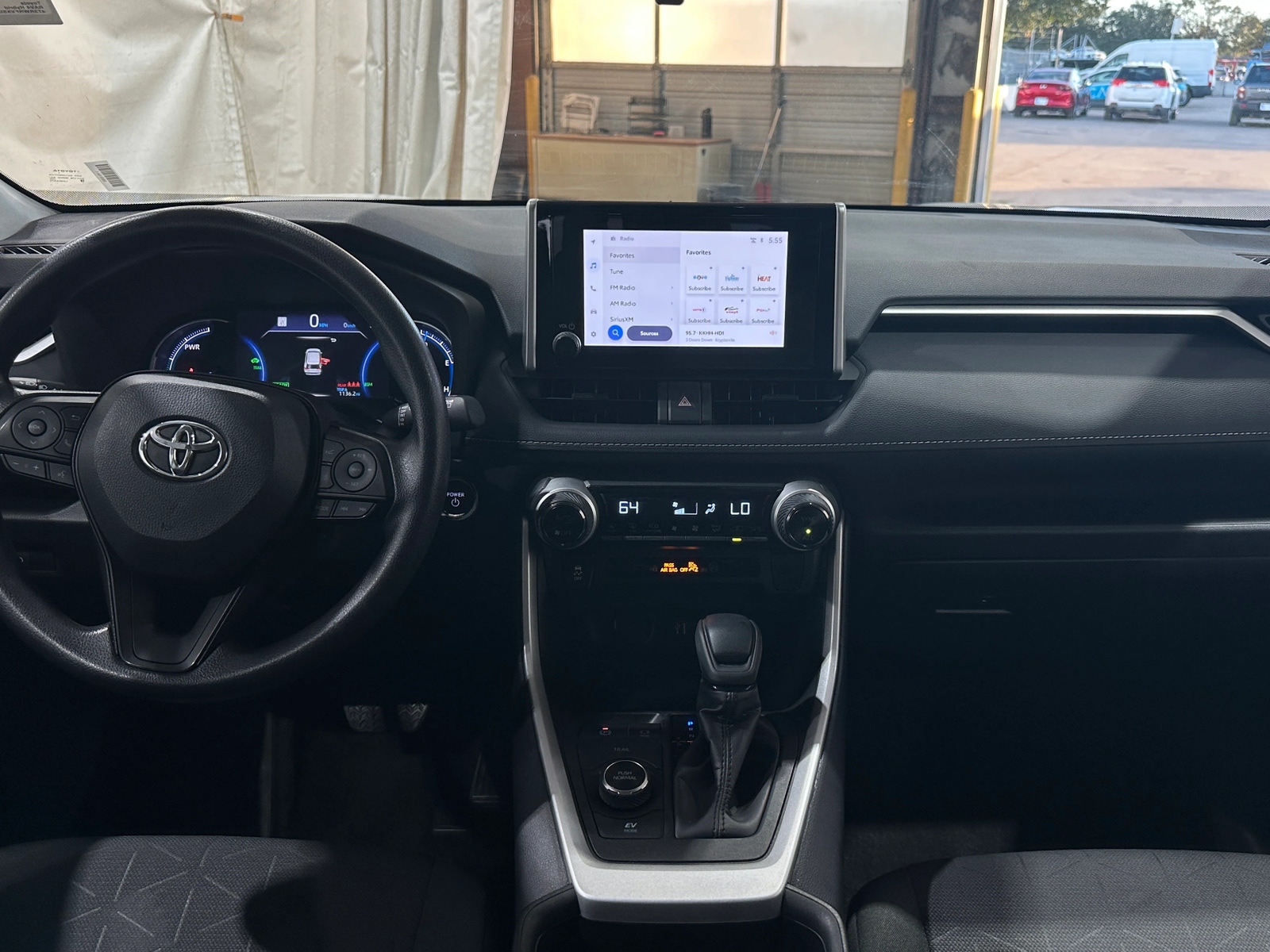 Thumbnail: 2025 Toyota RAV4 - 3