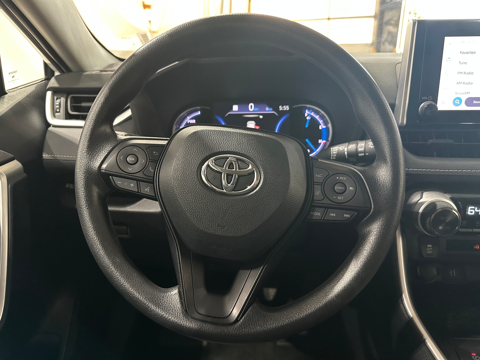 Thumbnail: 2025 Toyota RAV4 - 5