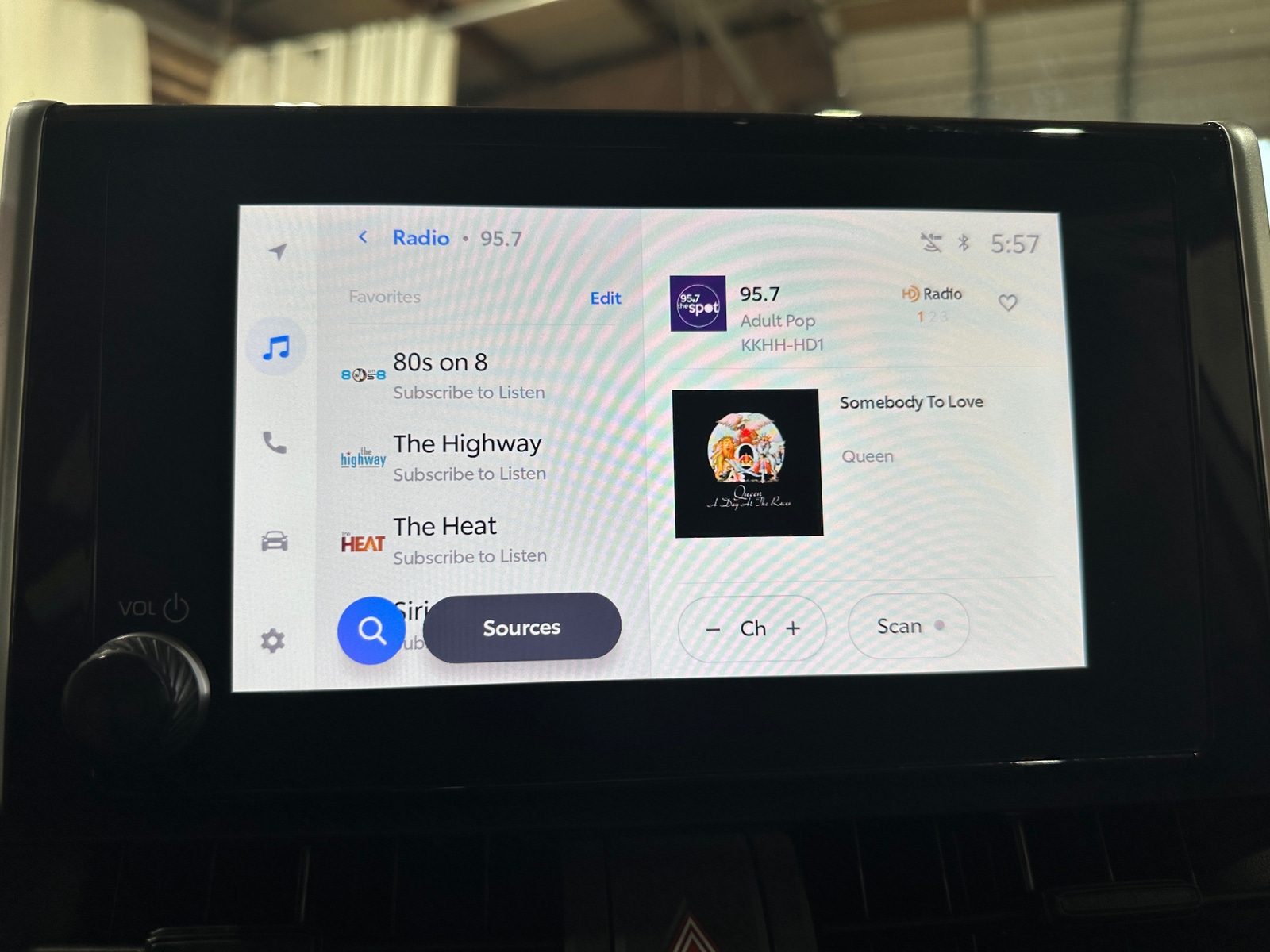 Thumbnail: 2025 Toyota RAV4 - 4