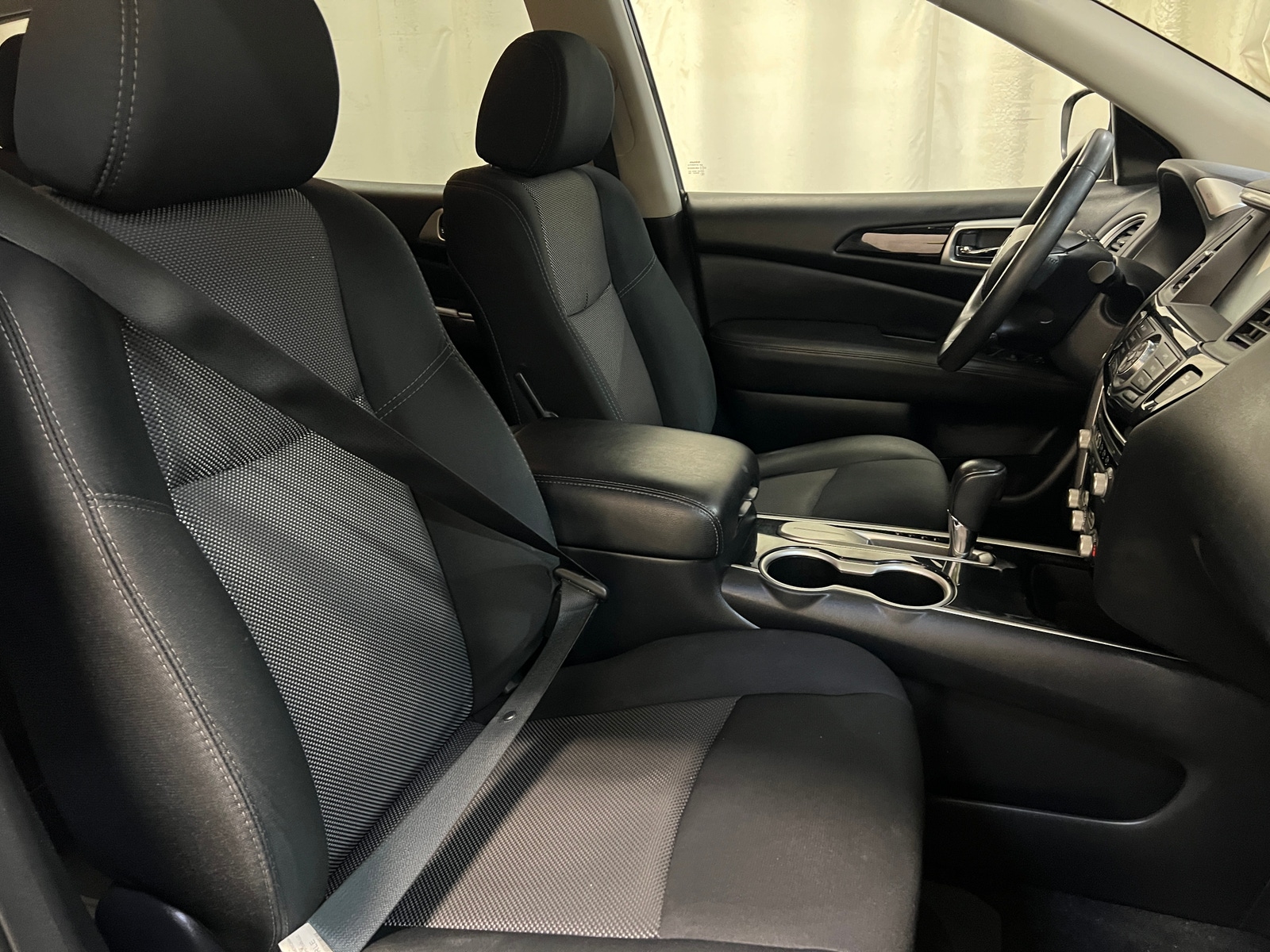 Thumbnail: 2018 Nissan Pathfinder - 2