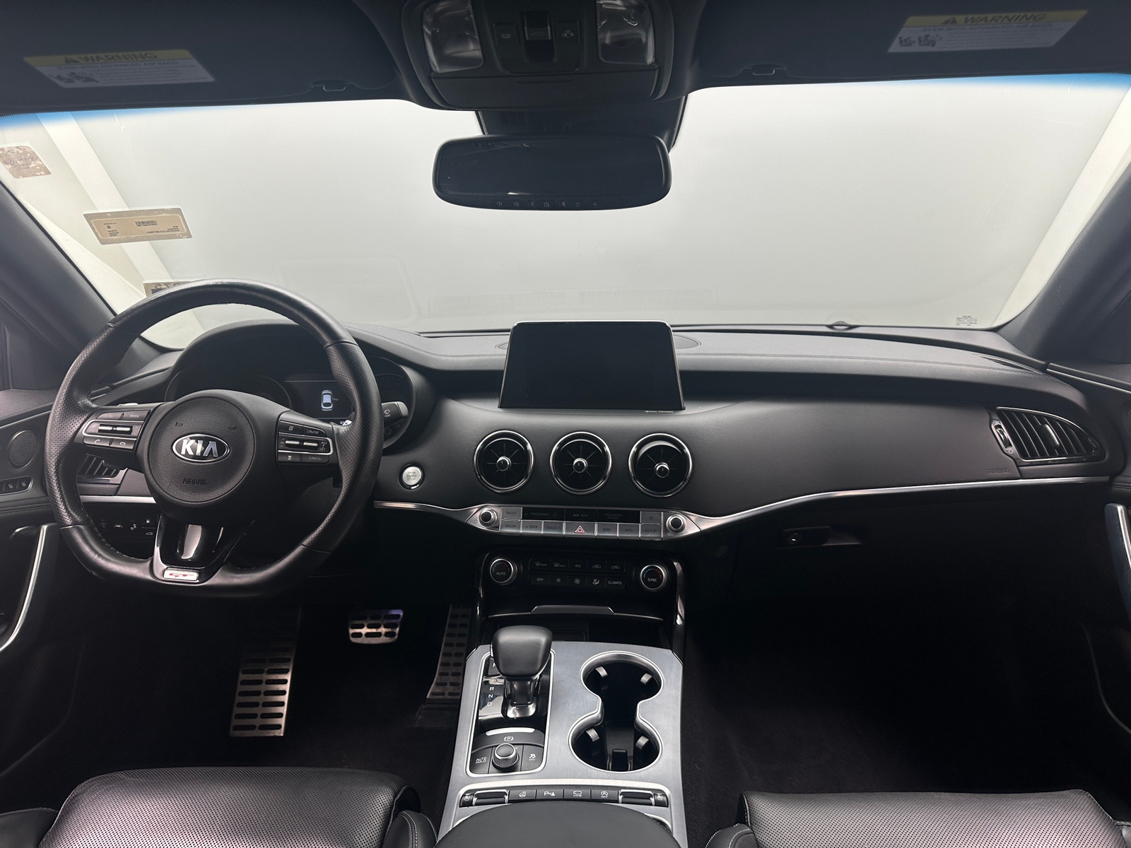 Thumbnail: 2020 Kia Stinger - 2