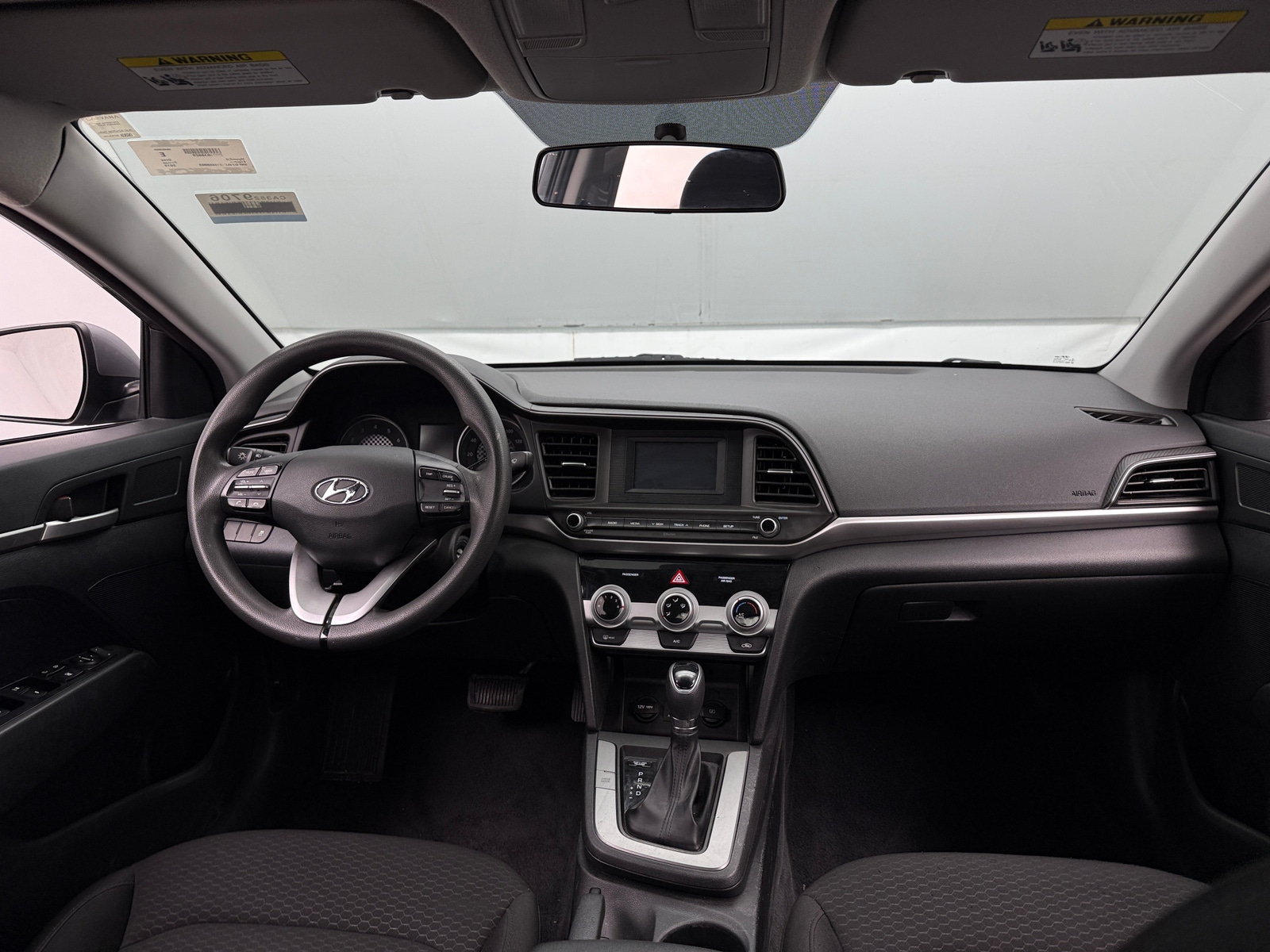 Thumbnail: 2019 Hyundai Elantra - 3