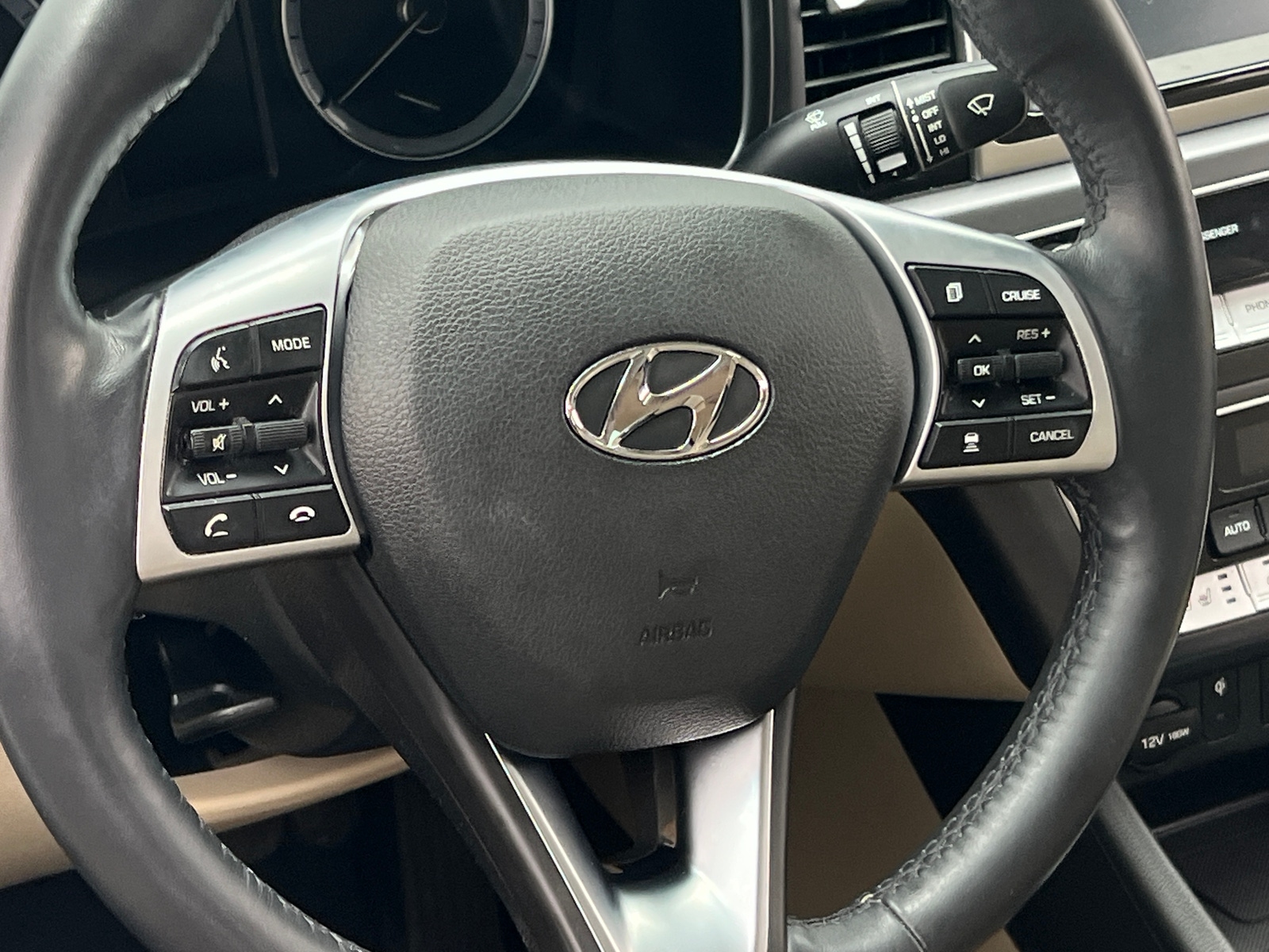 Thumbnail: 2019 Hyundai Sonata - 4