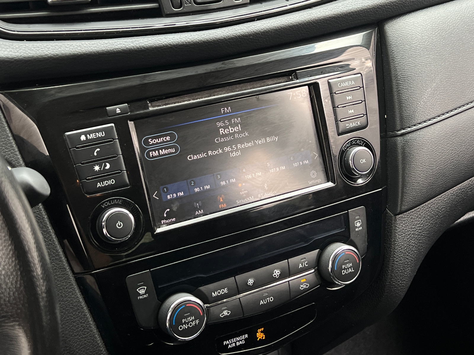 Thumbnail: 2018 Nissan Rogue - 4