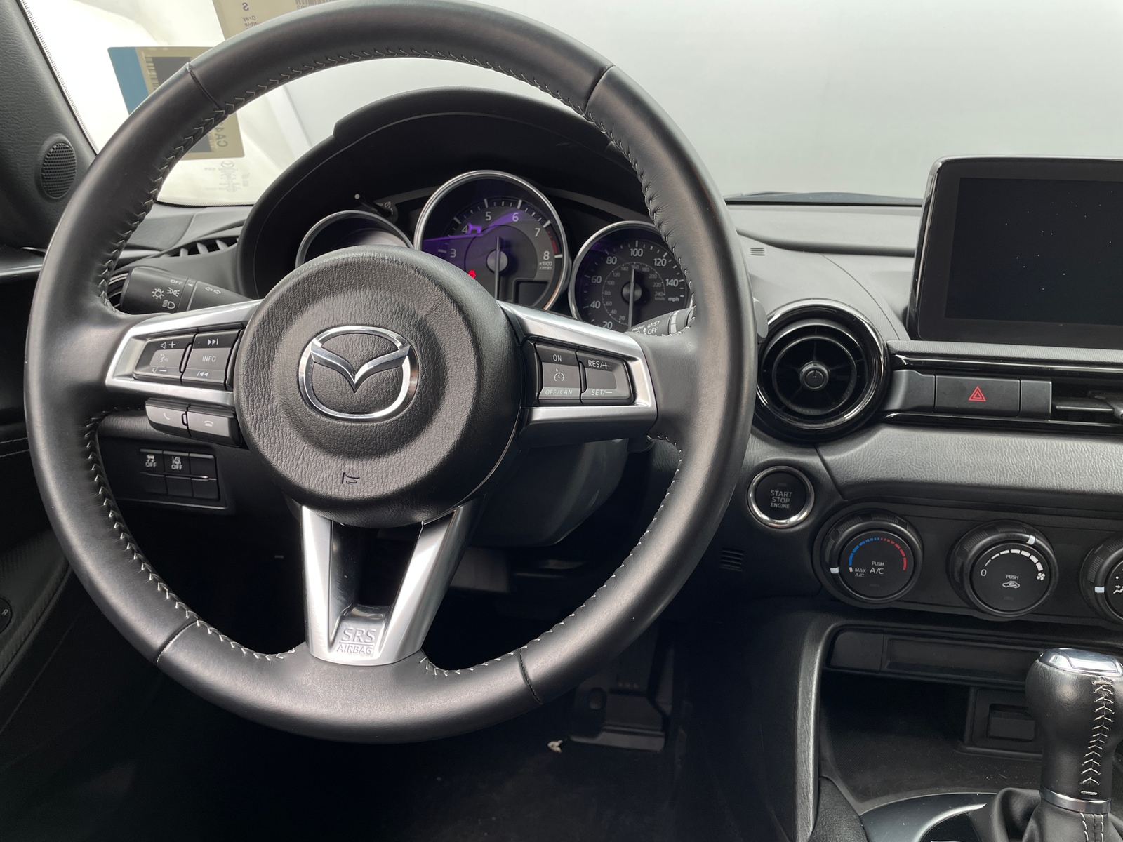 Thumbnail: 2021 Mazda MX-5 Miata - 5