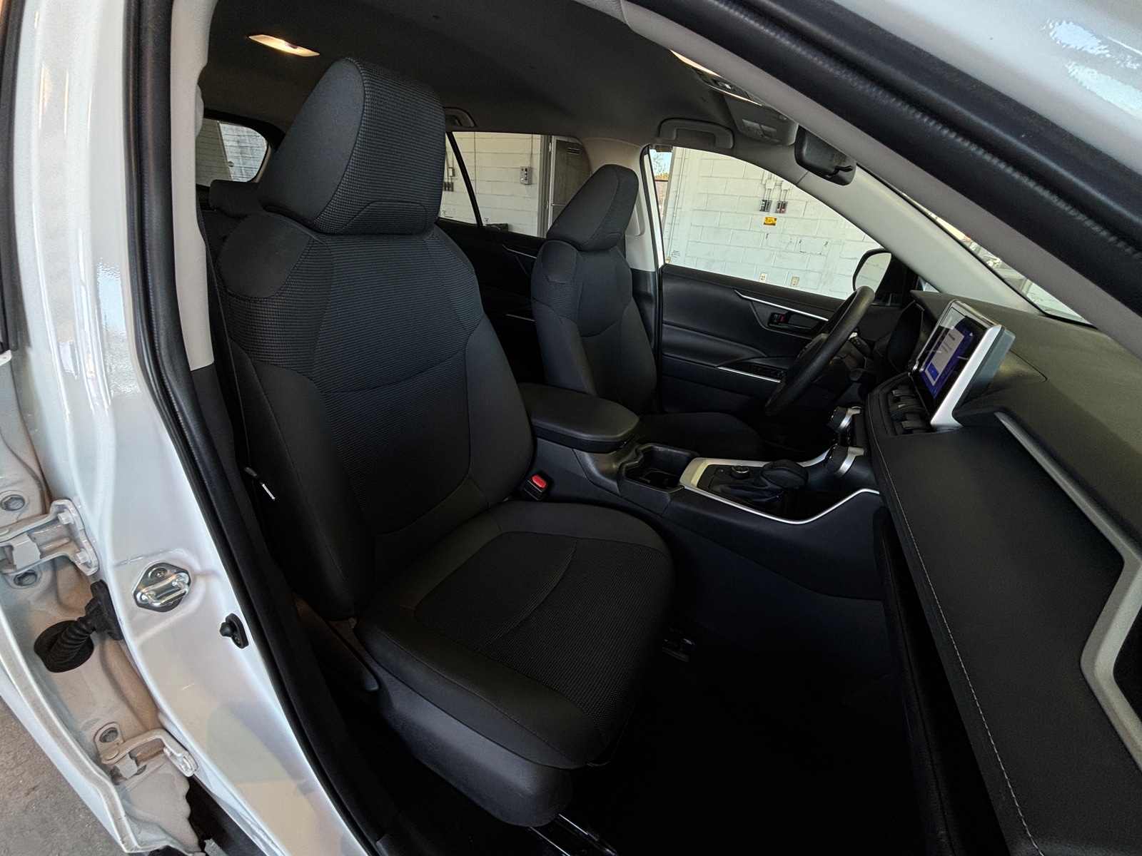 Thumbnail: 2025 Toyota RAV4 - 2