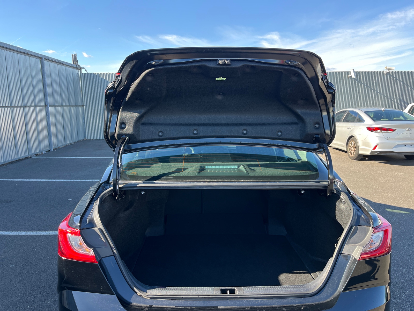 Thumbnail: 2025 Toyota Camry - 6