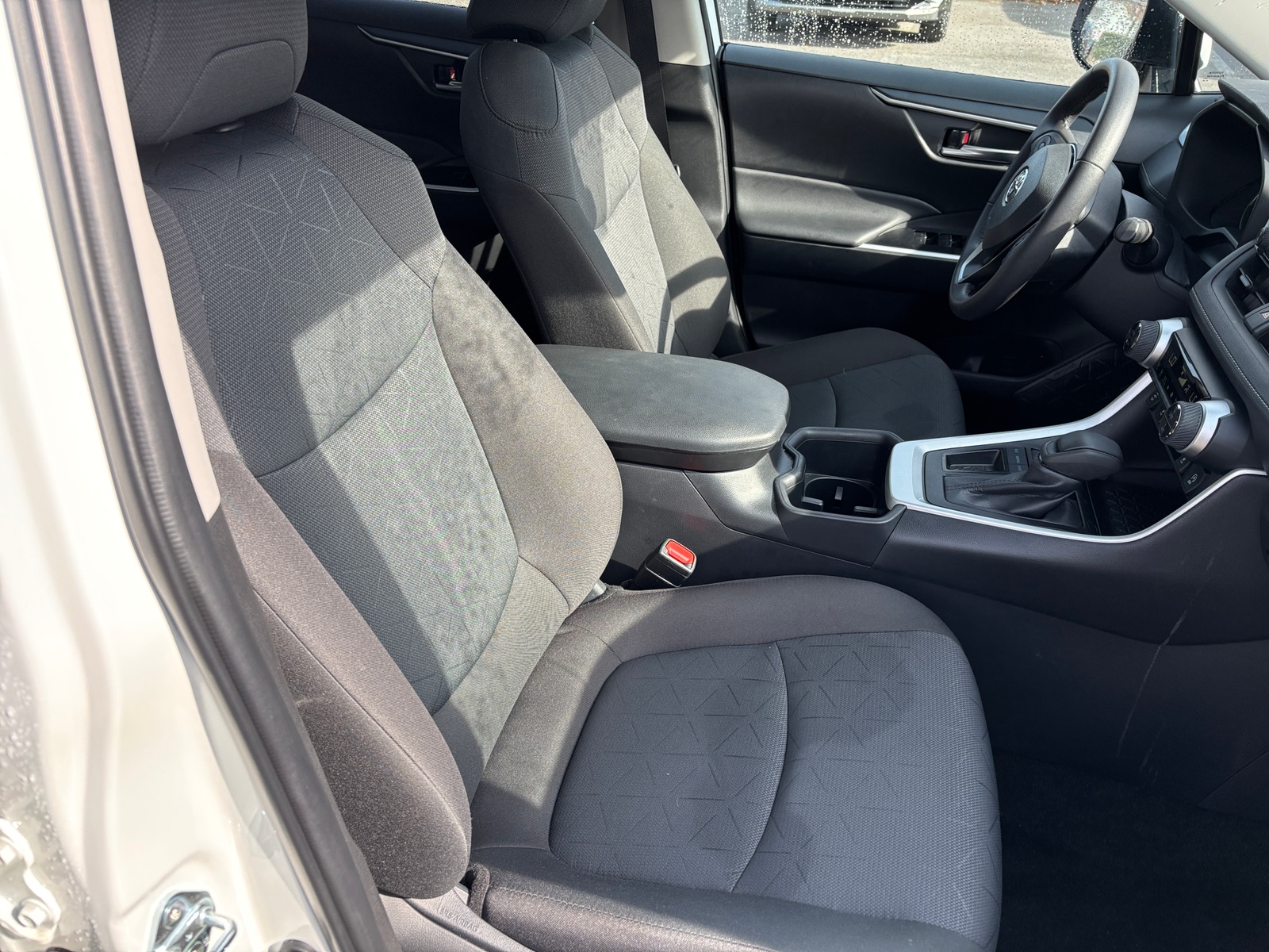 Thumbnail: 2025 Toyota RAV4 - 2