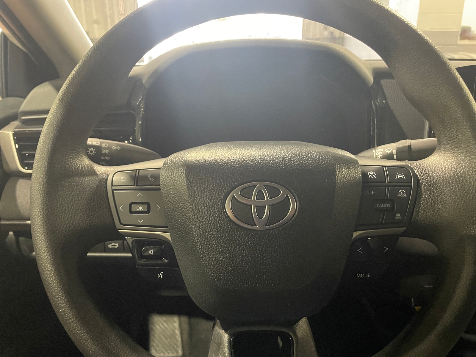 Thumbnail: 2025 Toyota Camry - 5