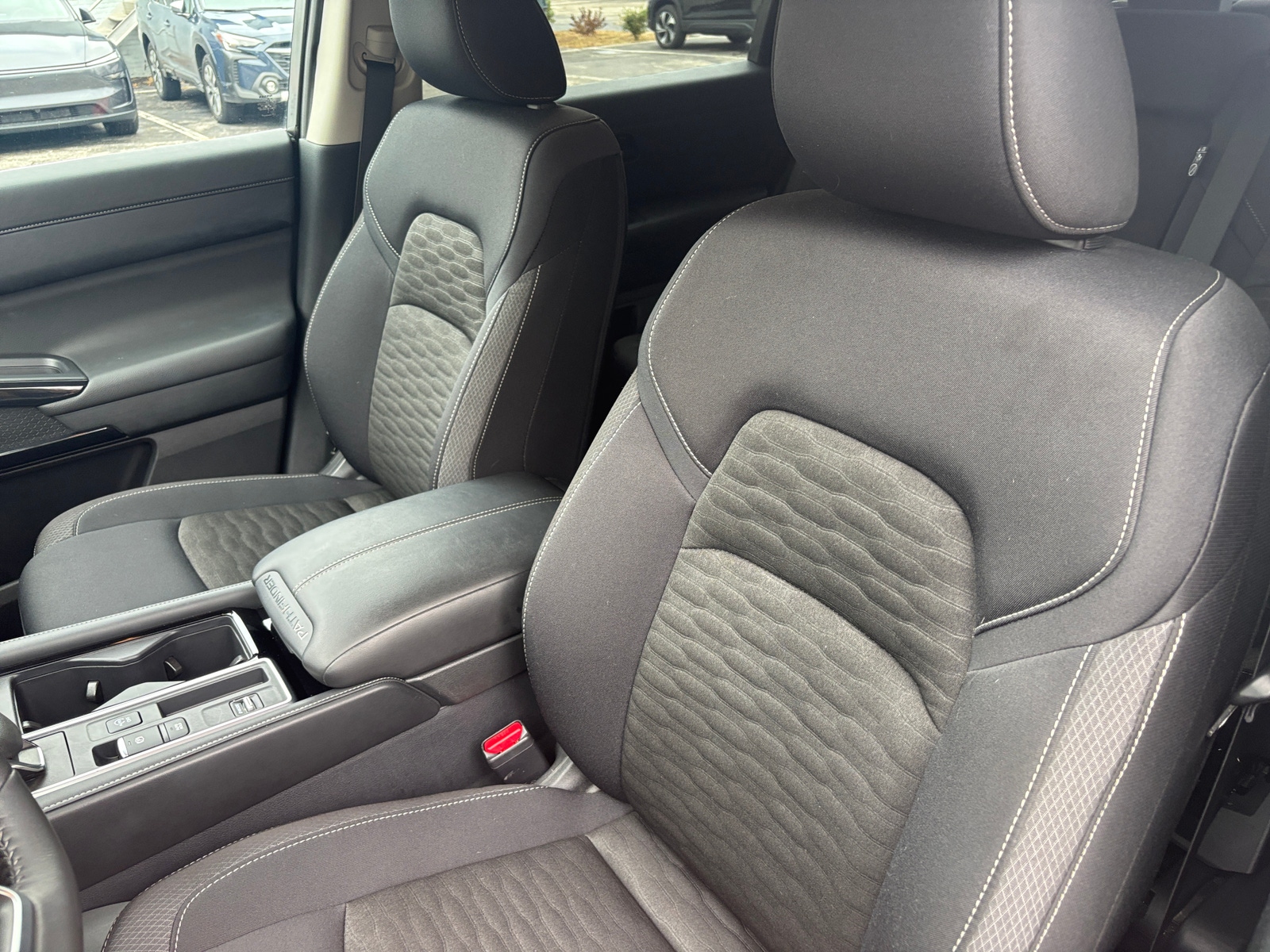 Thumbnail: 2025 Nissan Pathfinder - 2