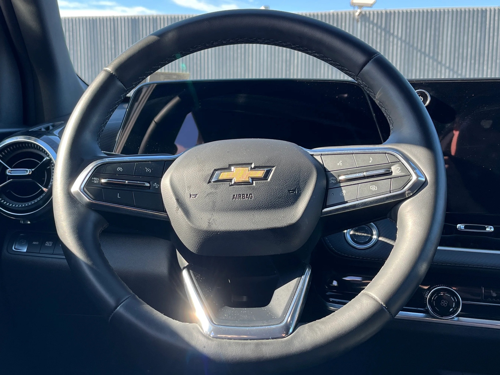 Thumbnail: 2025 Chevrolet Equinox - 5