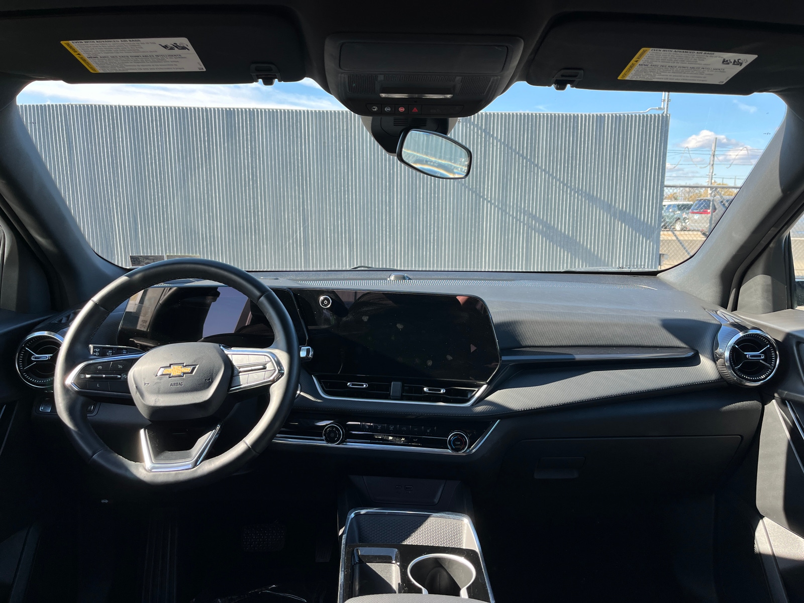 Thumbnail: 2025 Chevrolet Equinox - 3