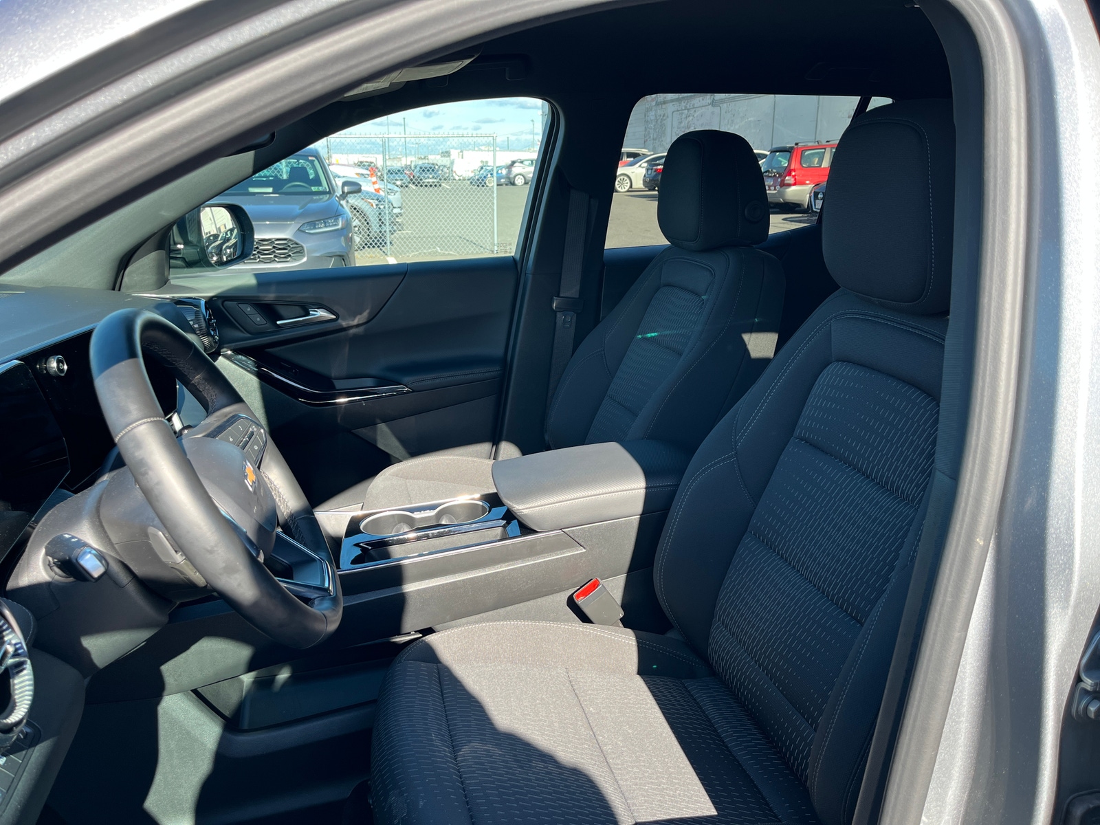 Thumbnail: 2025 Chevrolet Equinox - 2