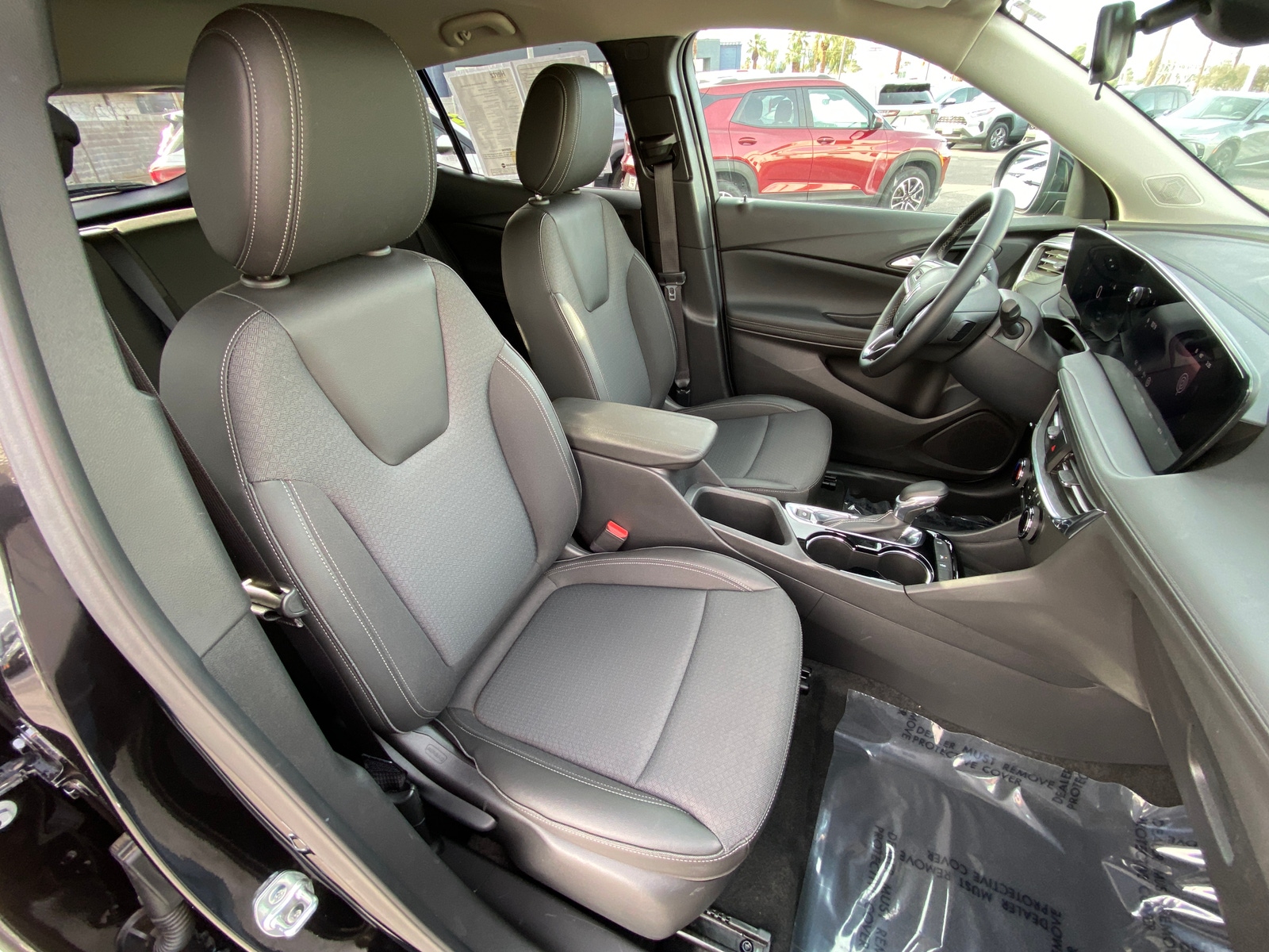 Thumbnail: 2025 Buick Encore GX - 2