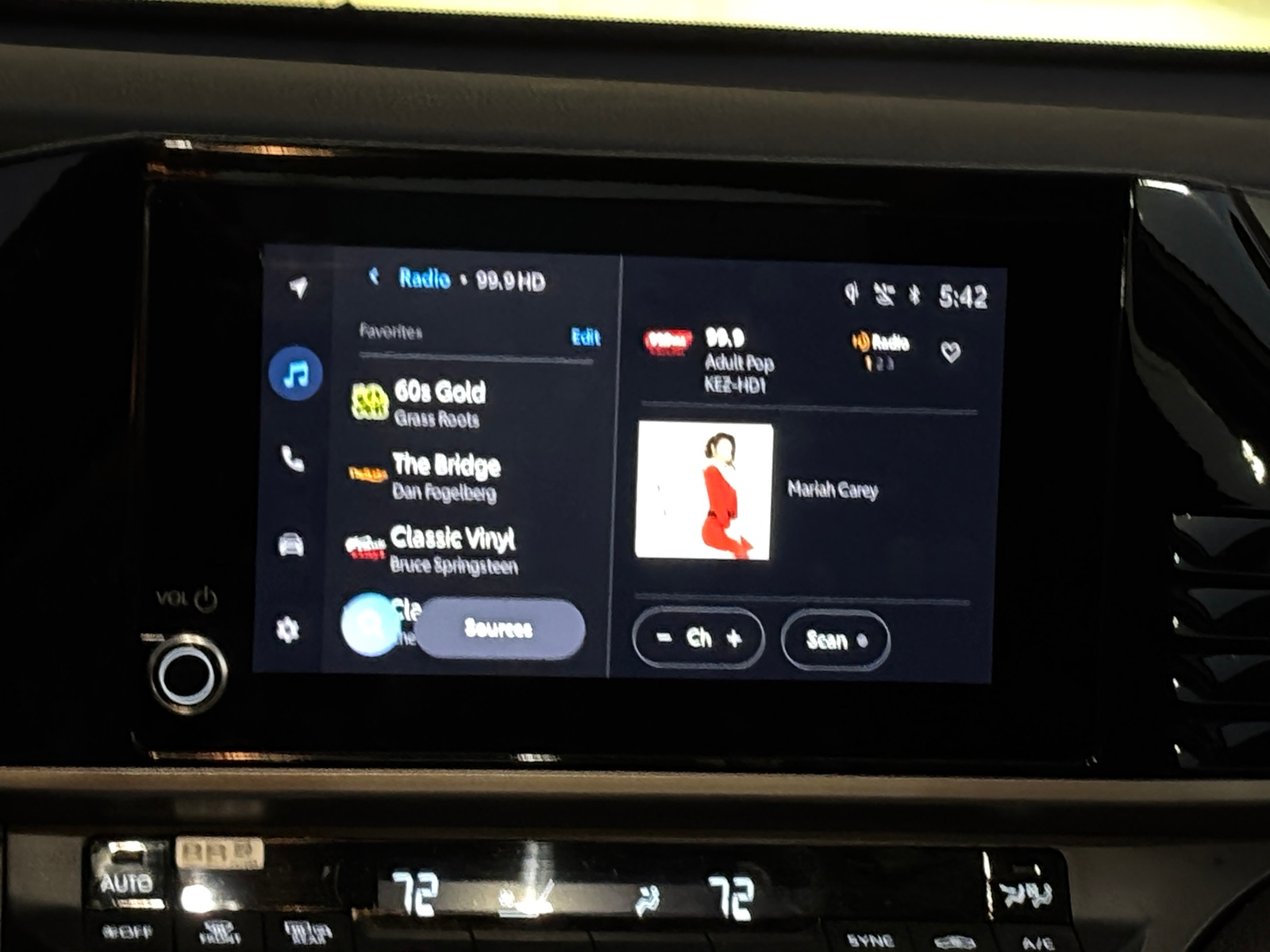 Thumbnail: 2025 Toyota Camry - 4