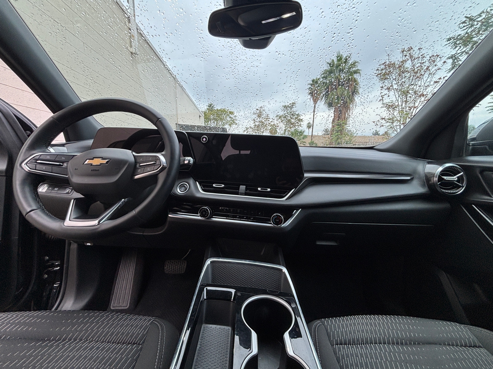 Thumbnail: 2025 Chevrolet Equinox - 3