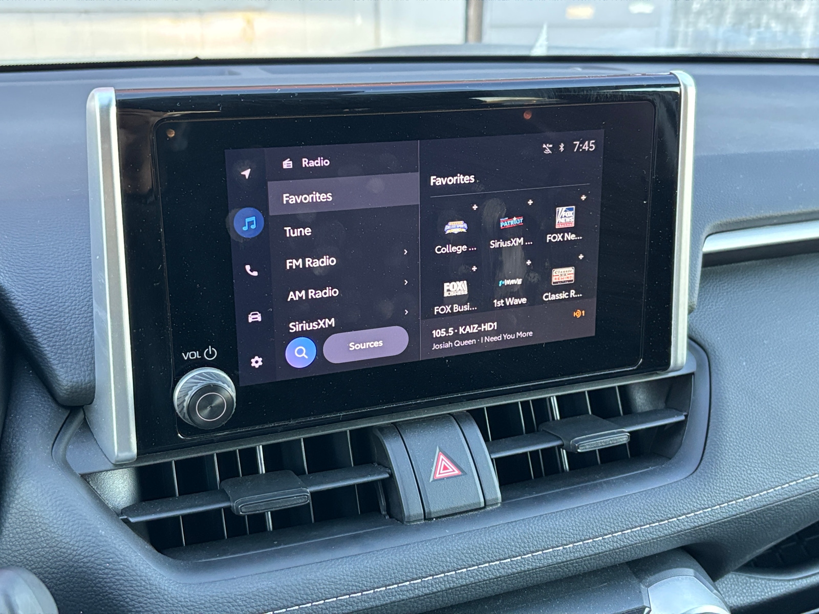 Thumbnail: 2025 Toyota RAV4 - 2