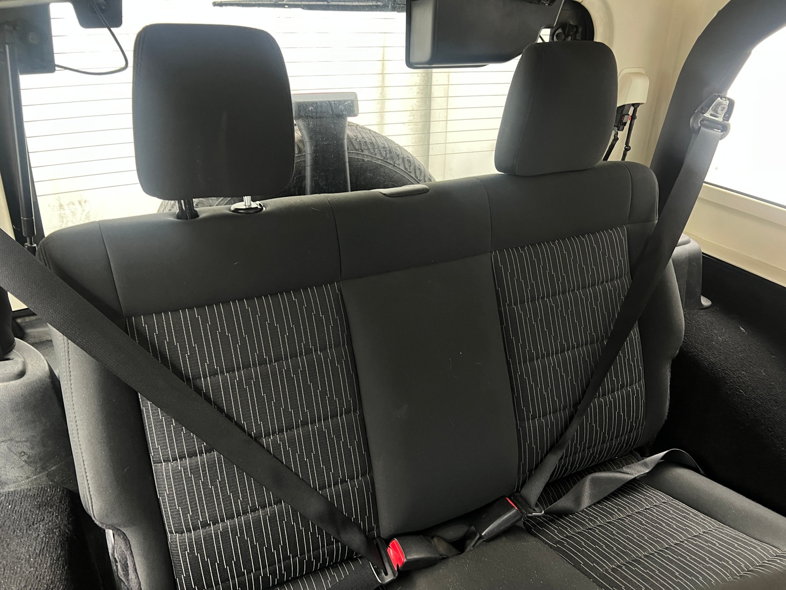 Thumbnail: 2011 Jeep Wrangler - 6