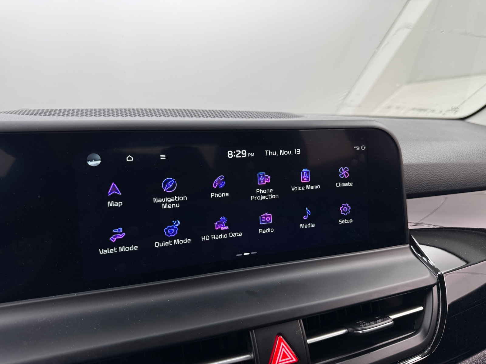 Thumbnail: 2024 Kia Seltos - 4