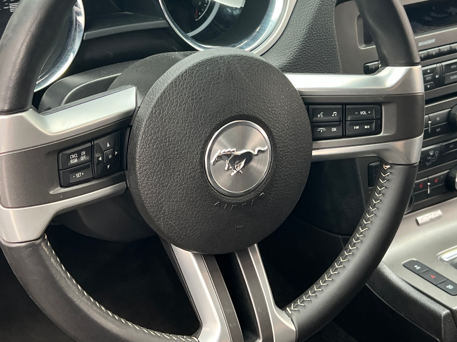 Thumbnail: 2013 Ford Mustang - 3