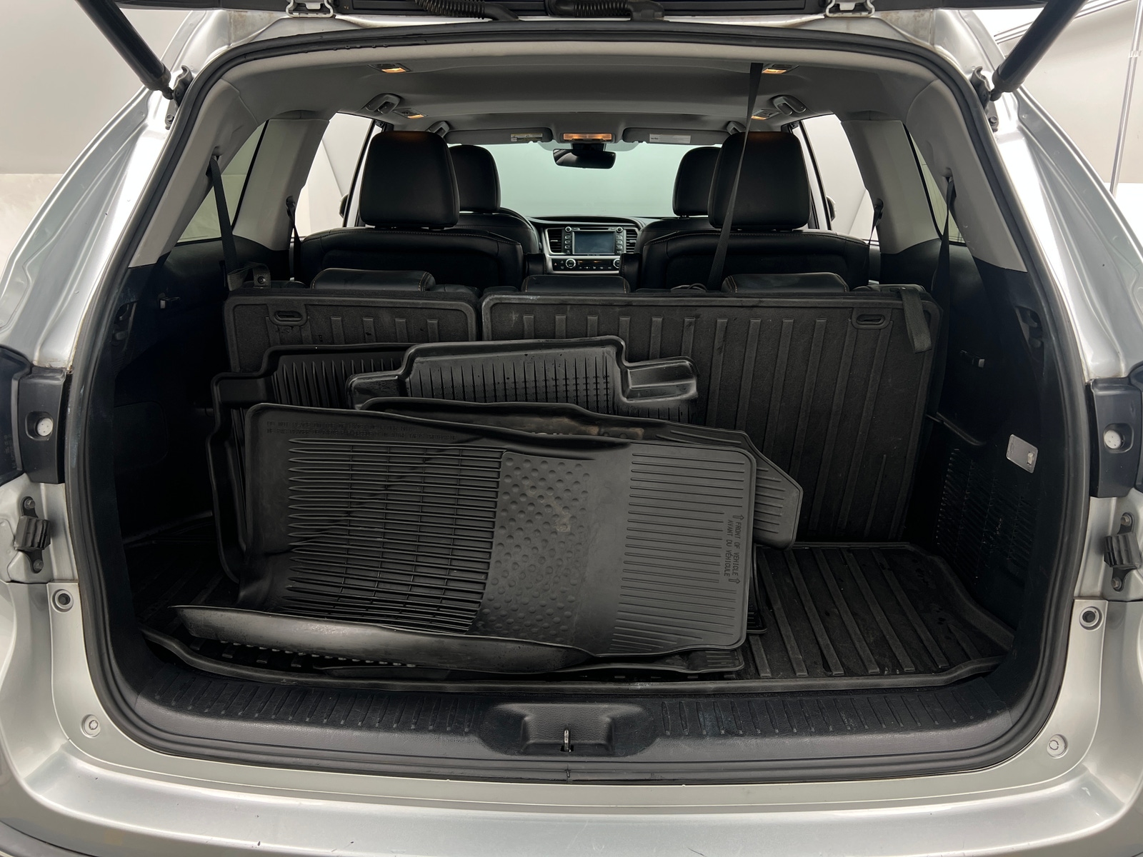 Thumbnail: 2018 Toyota Highlander - 6