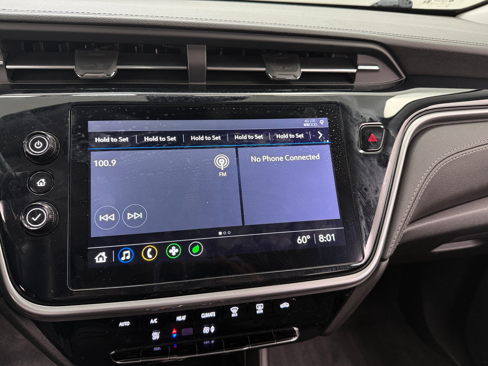 Thumbnail: 2022 Chevrolet Bolt EUV - 4