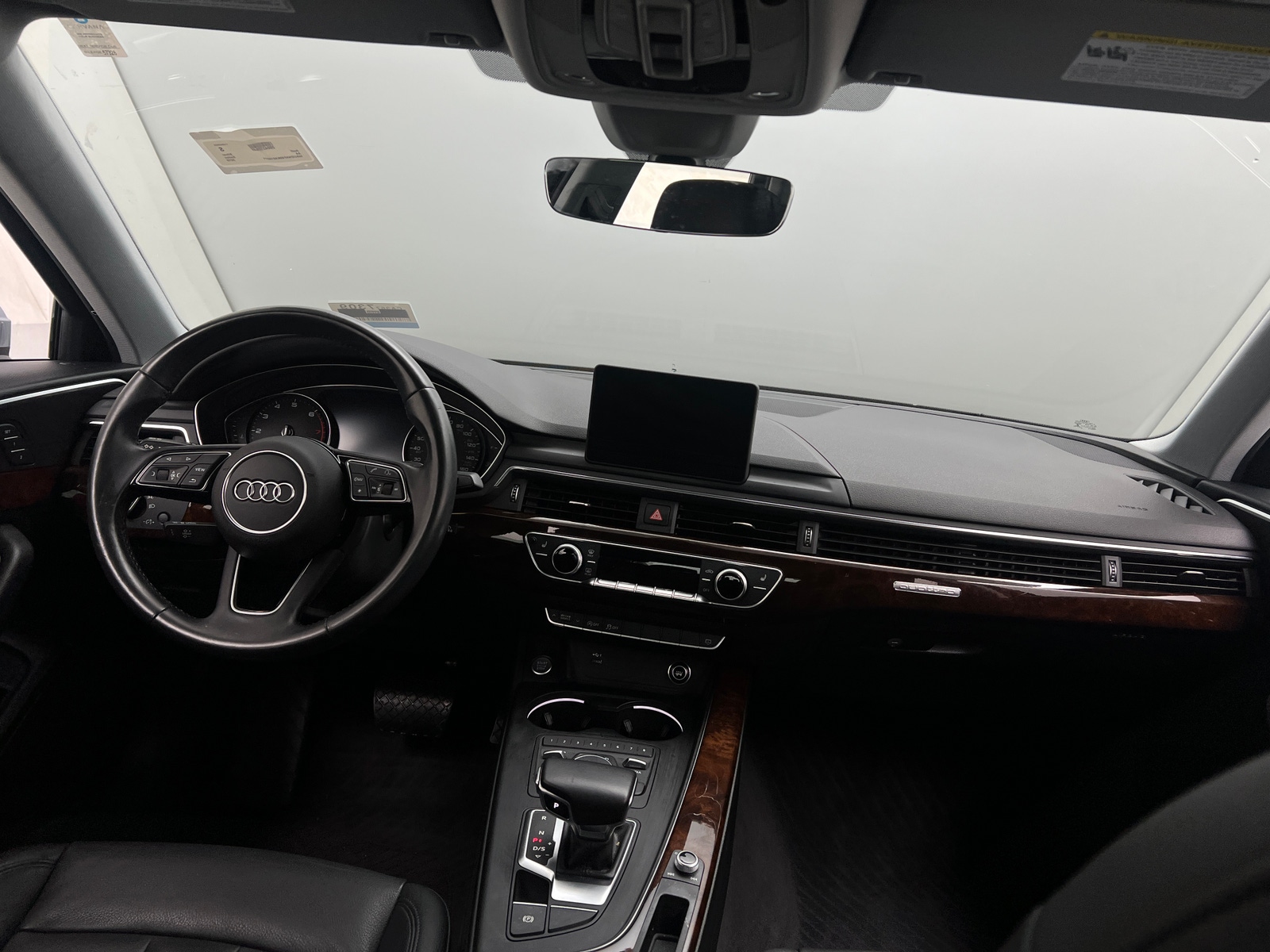 Thumbnail: 2019 Audi A4 - 2