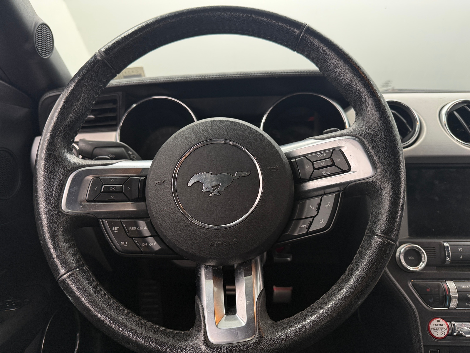 Thumbnail: 2017 Ford Mustang - 4