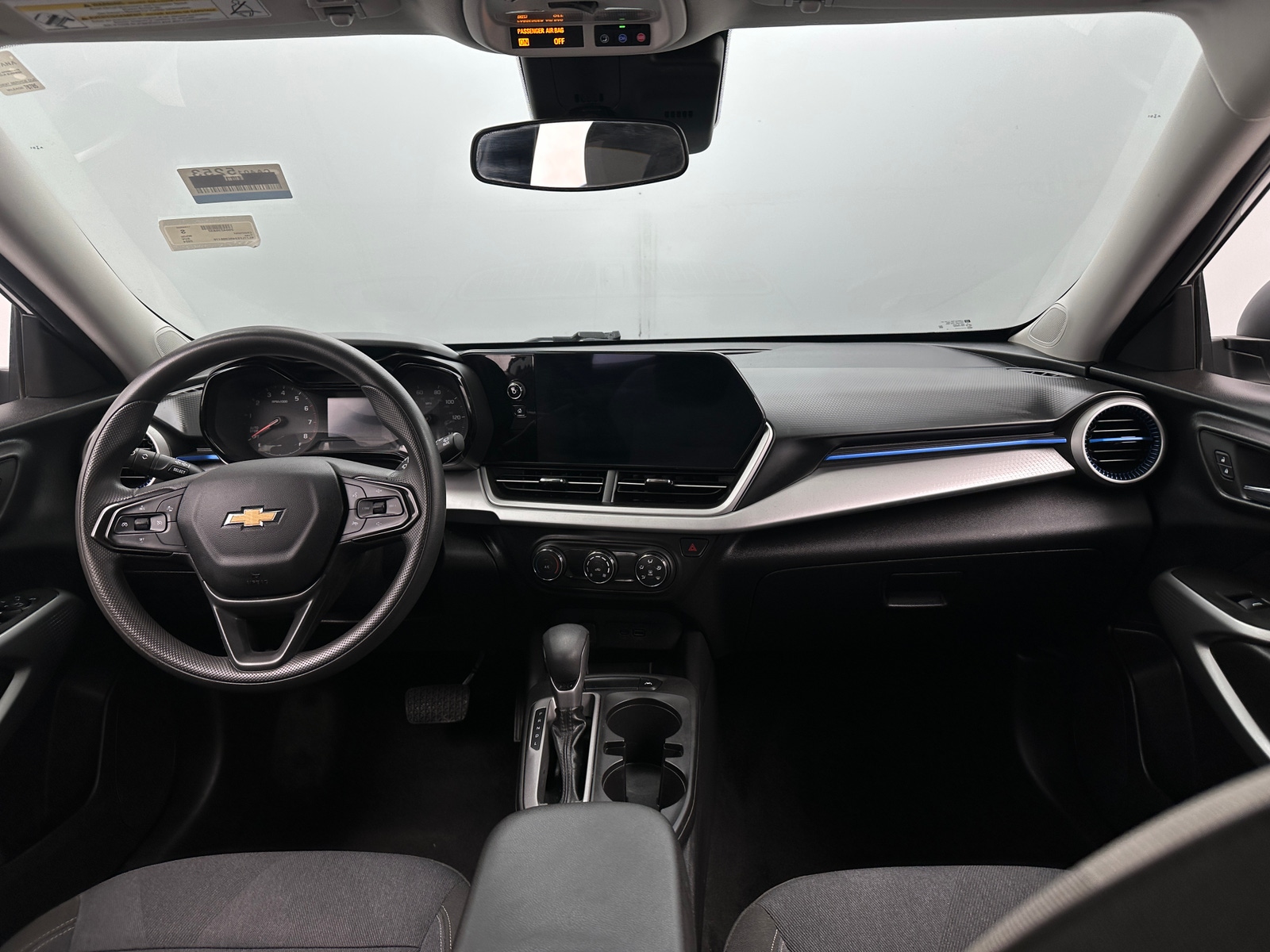 Thumbnail: 2024 Chevrolet Trax - 3