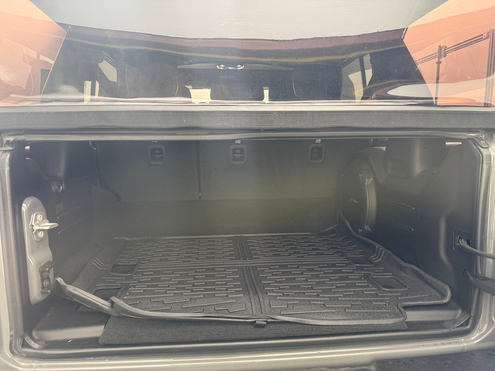 Thumbnail: 2022 Jeep Wrangler - 6