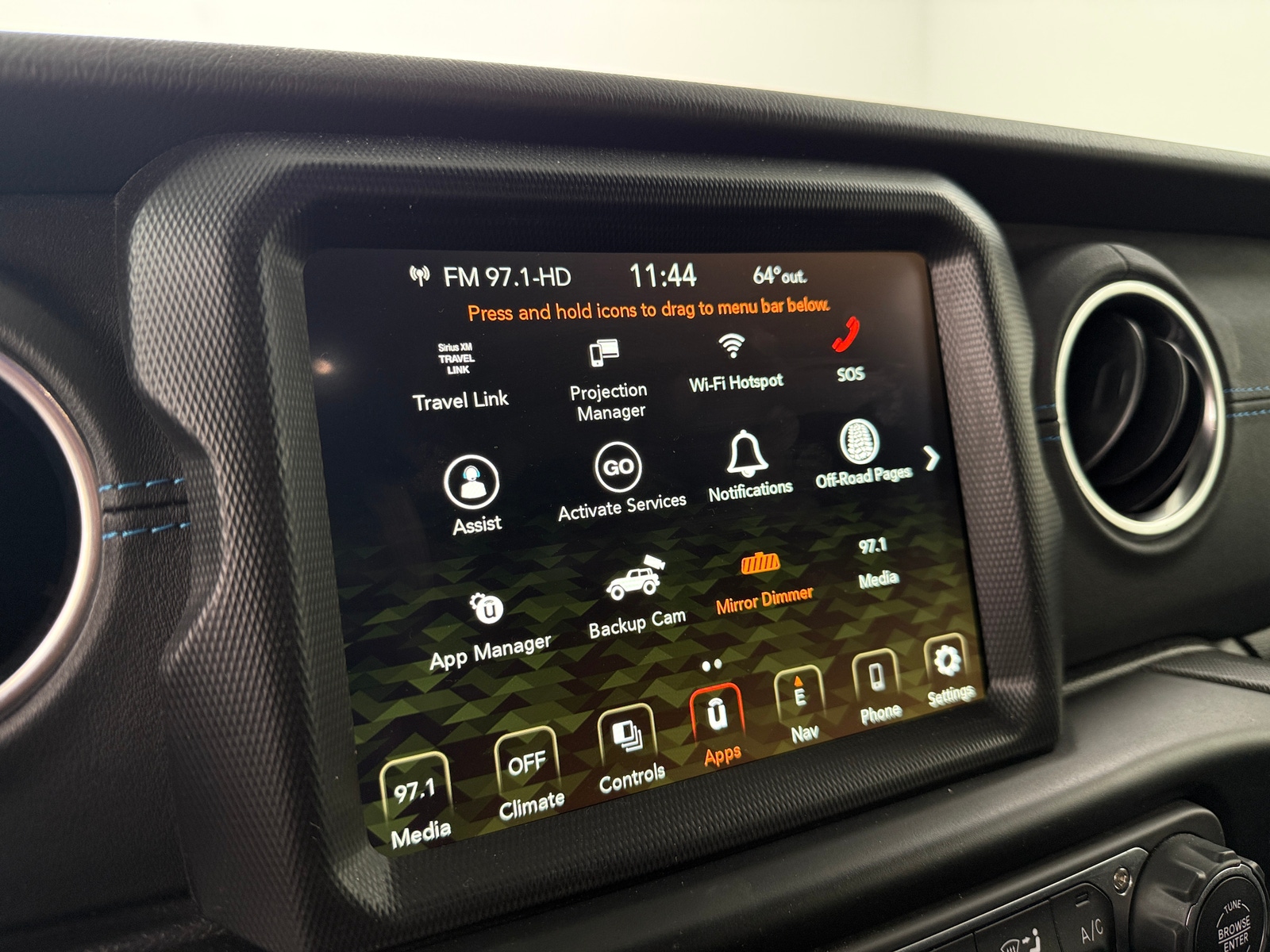 Thumbnail: 2022 Jeep Wrangler - 3