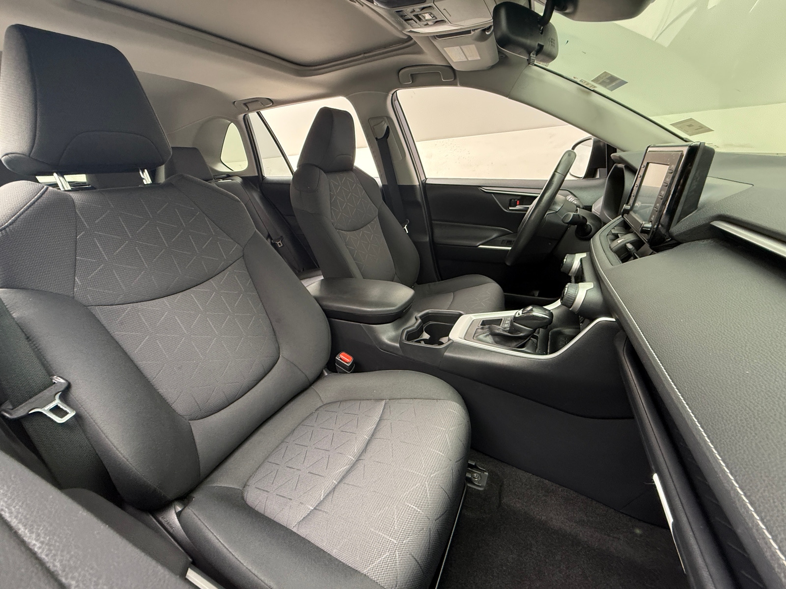 Thumbnail: 2019 Toyota RAV4 - 2