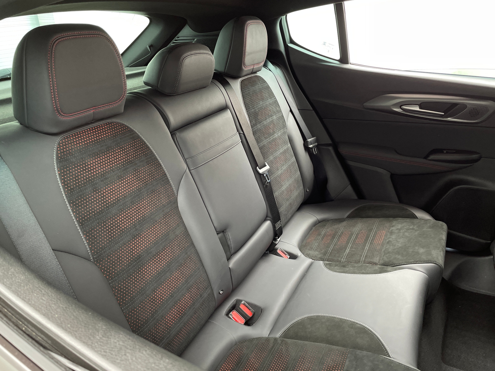 Thumbnail: 2024 Dodge Hornet - 5