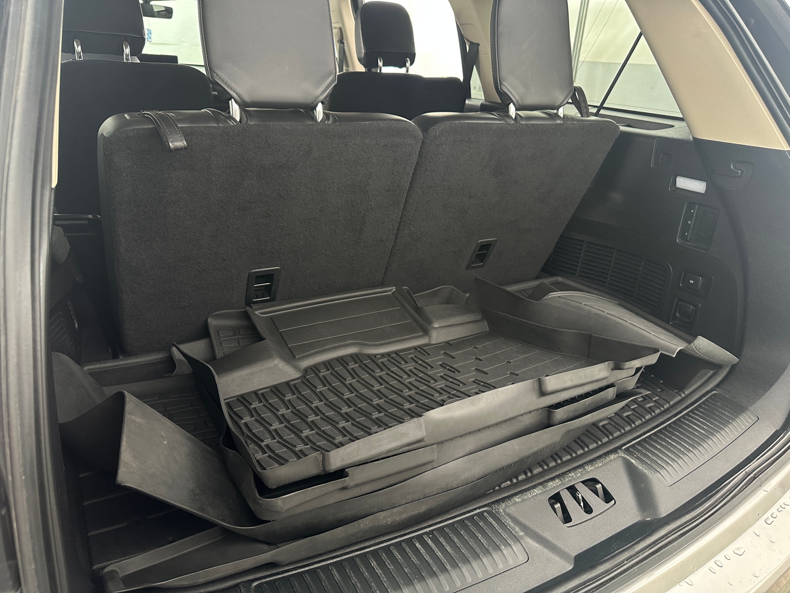 Thumbnail: 2021 Lincoln Aviator - 6