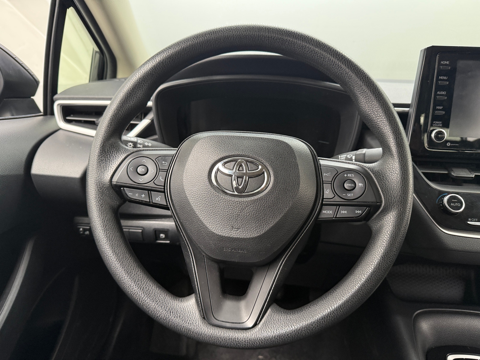 Thumbnail: 2022 Toyota Corolla - 5